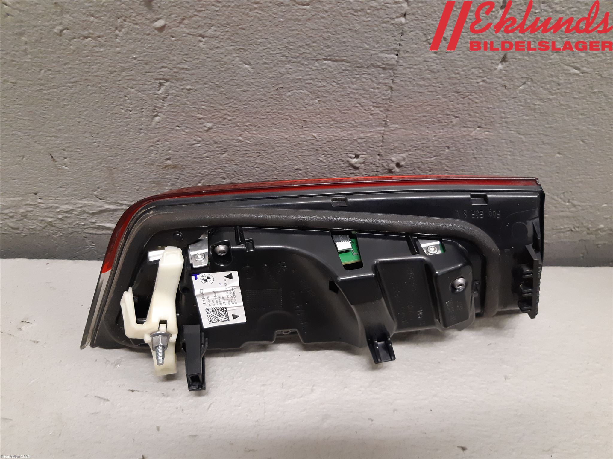 BMW 3 G20/G21/G80/G81 19- Bakljus Lucka Hö