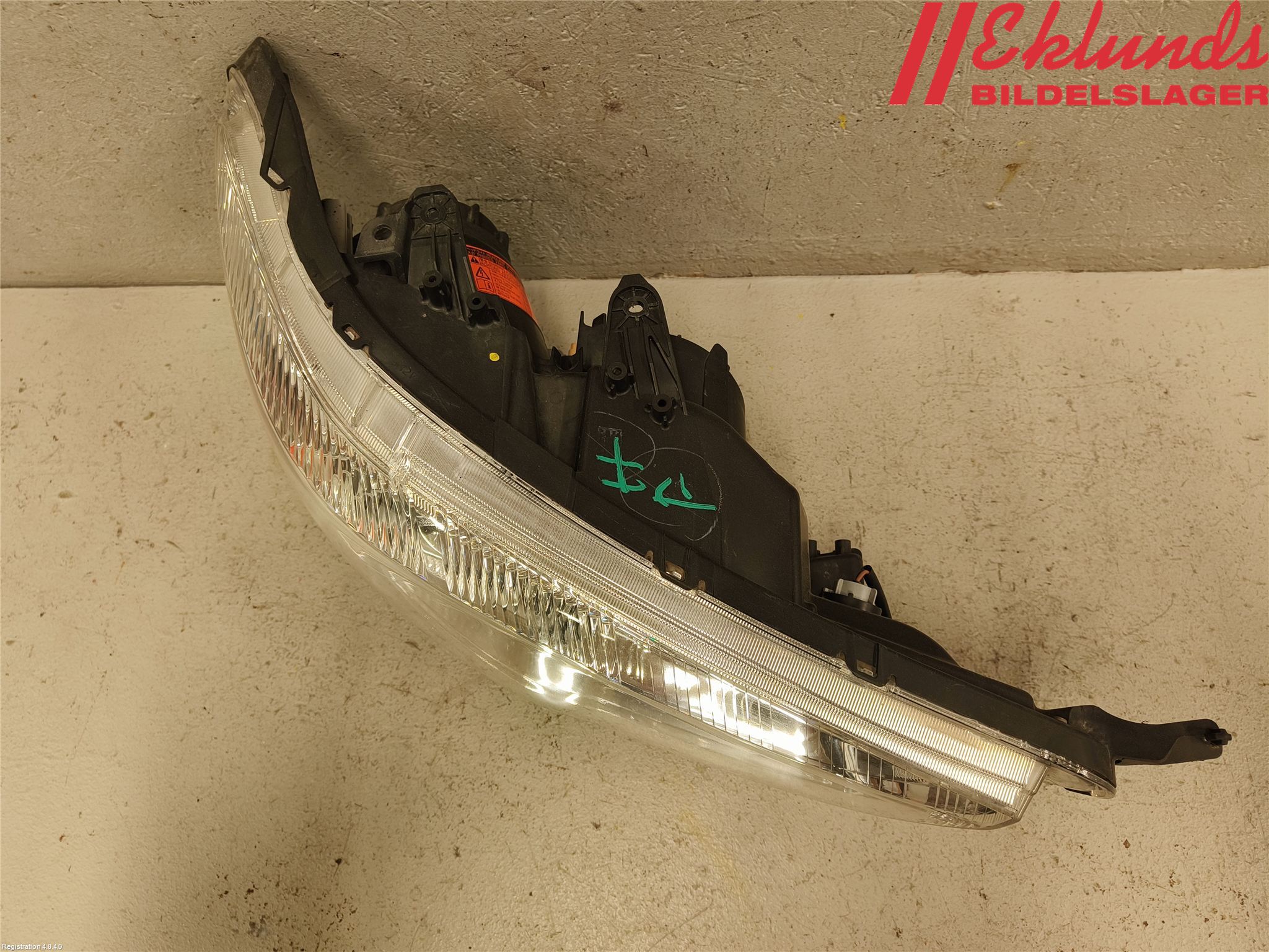 Mitsubishi ASX 10-22 Strålkastare Höger