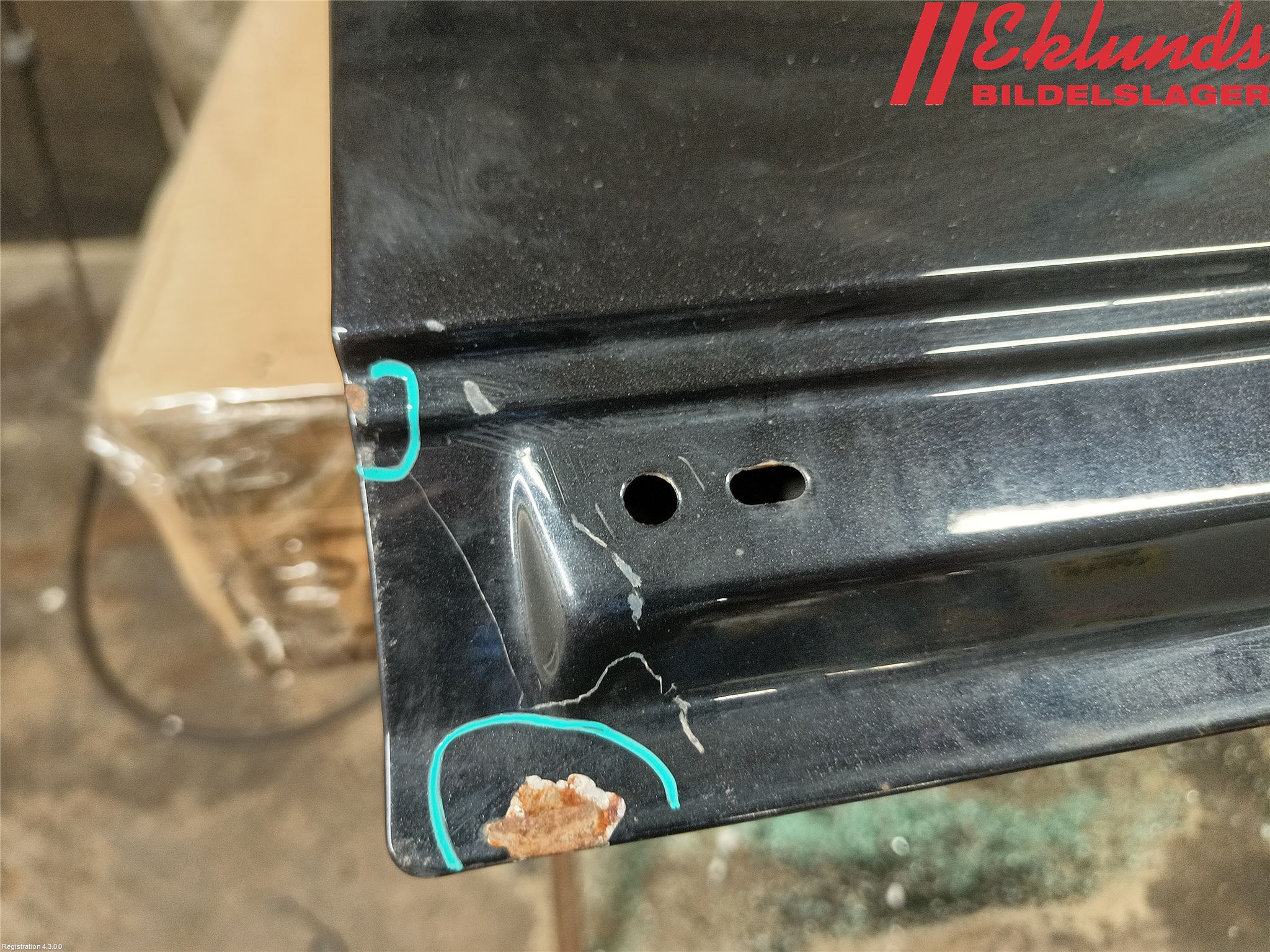 Volvo V70 08-13 Dörr Fram Höger