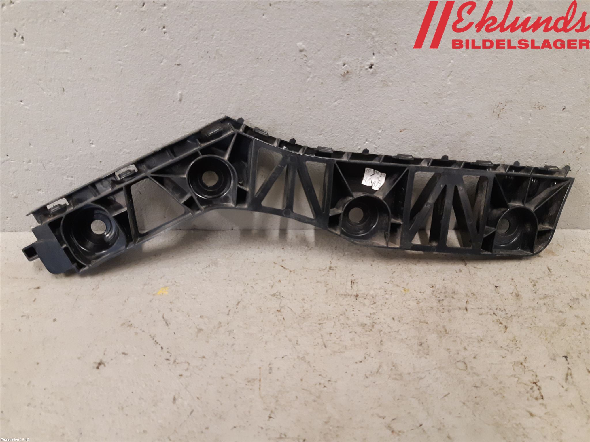 Volkswagen VW TIGUAN 16-24 Stötfångarfäste Fram Hö