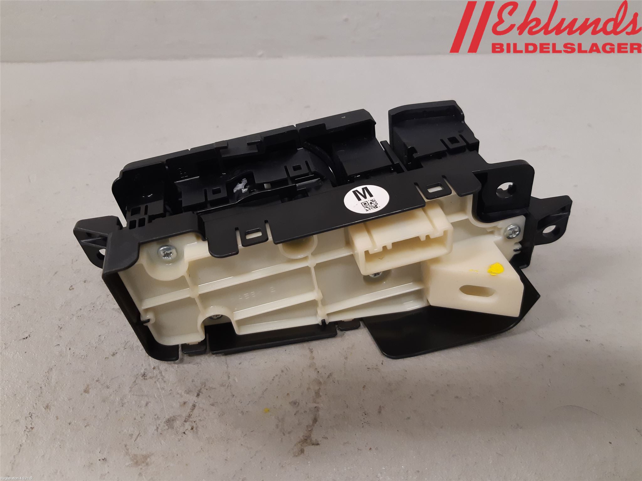 Toyota RAV4 19- Strömställare Multifunktion