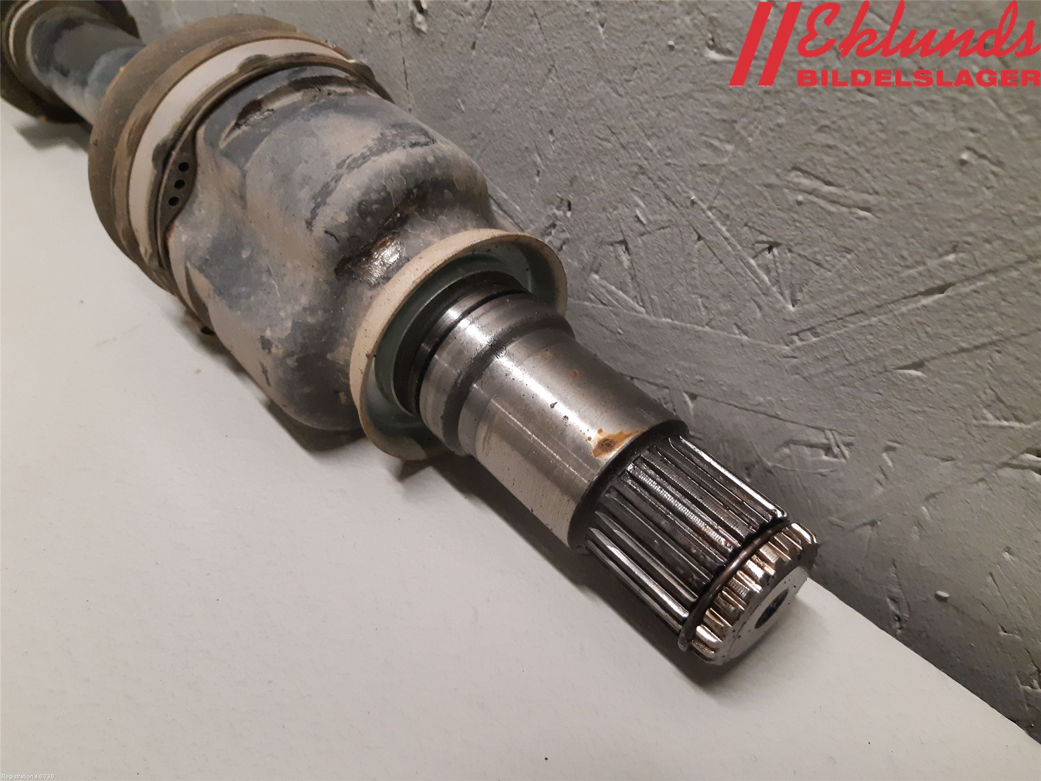 Toyota COROLLA 19- Drivaxel Fram Höger