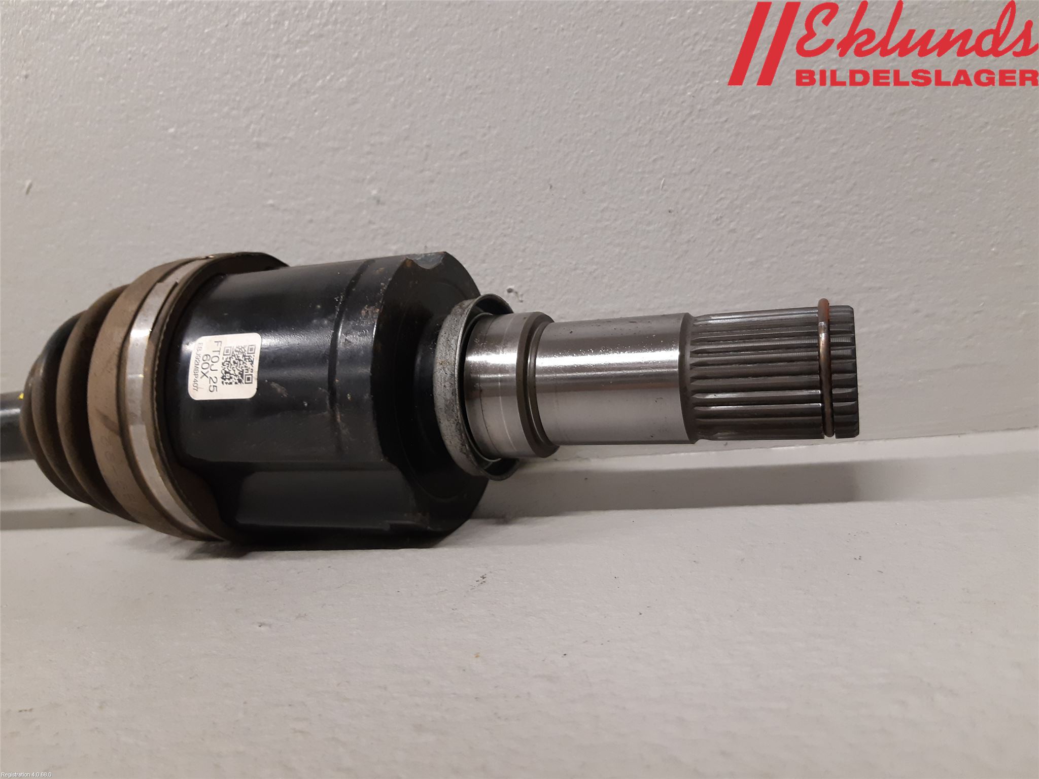 Mazda CX-30 20- Drivaxel Fram Vänster