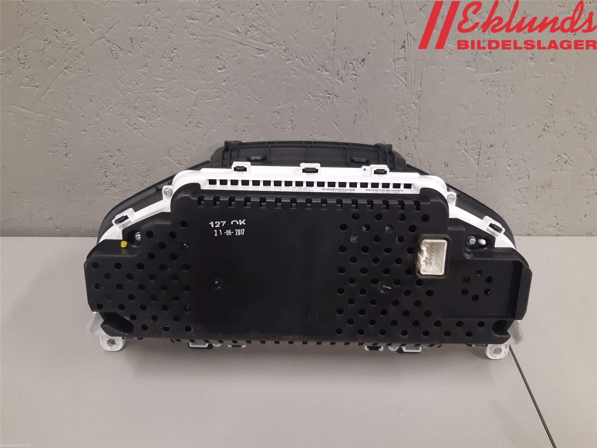 Volvo XC60 14-17 Instrument Komb