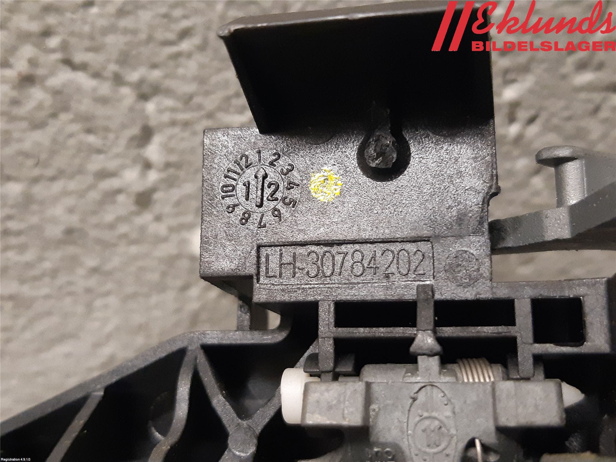 Volvo V70 08-13 Dörrhandtag Yttre Vä