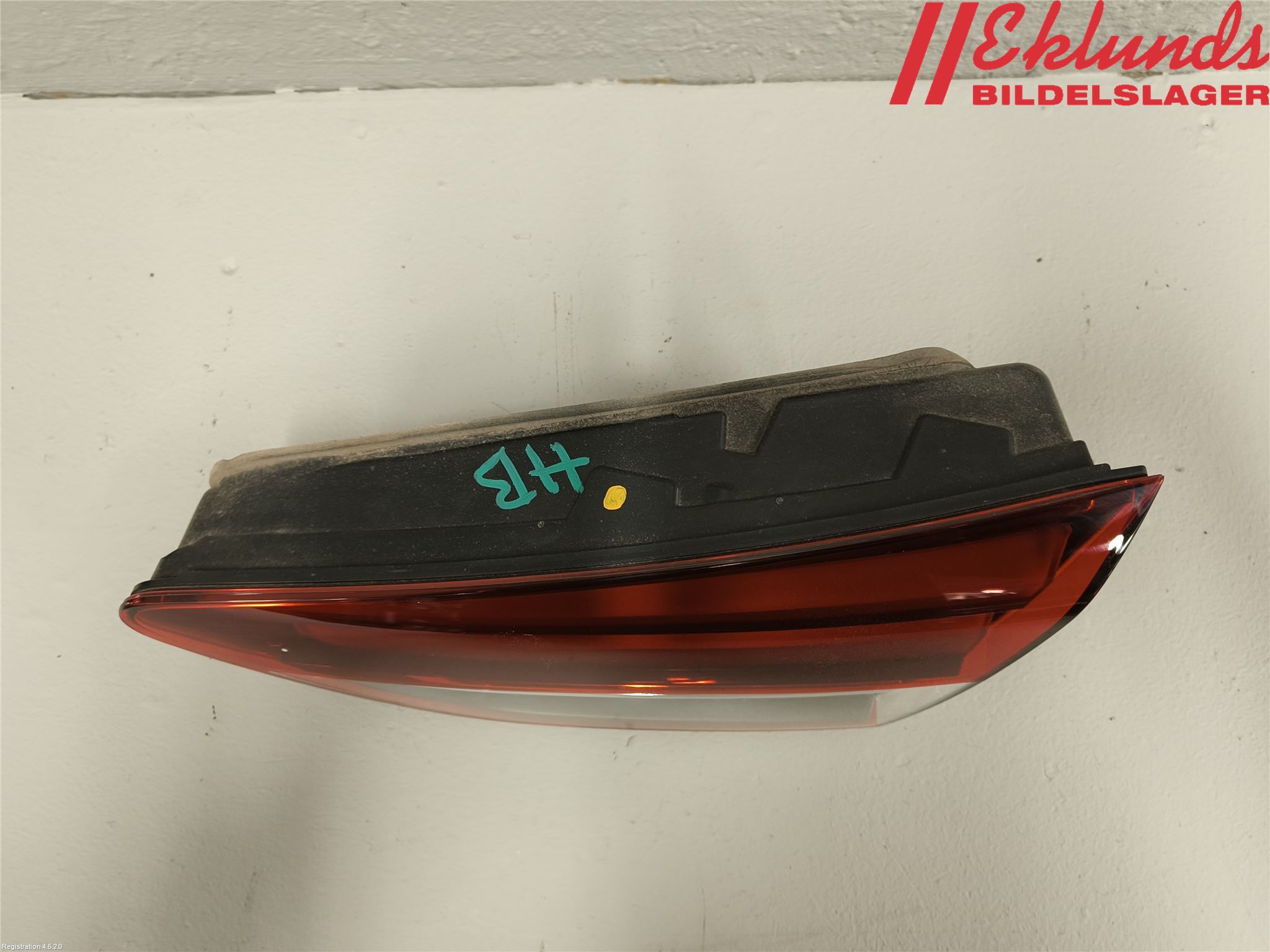 Opel INSIGNIA 17- Bakljus Lucka Hö