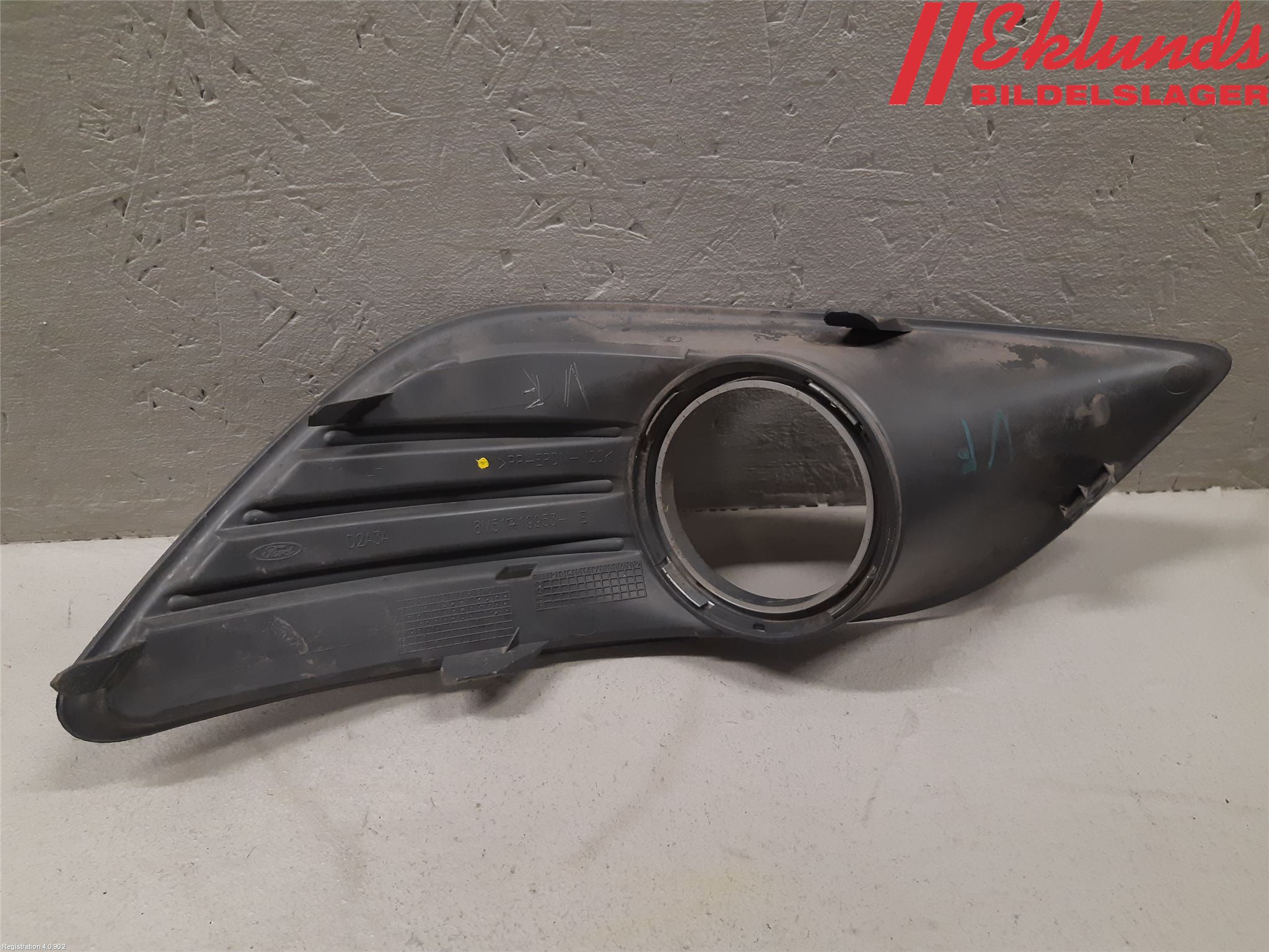 Ford FOCUS 08-11 Dimljussarg Fram