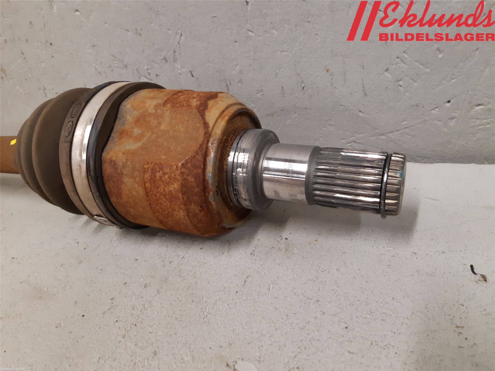 Kia CEED 12-18 Drivaxel Fram Vänster
