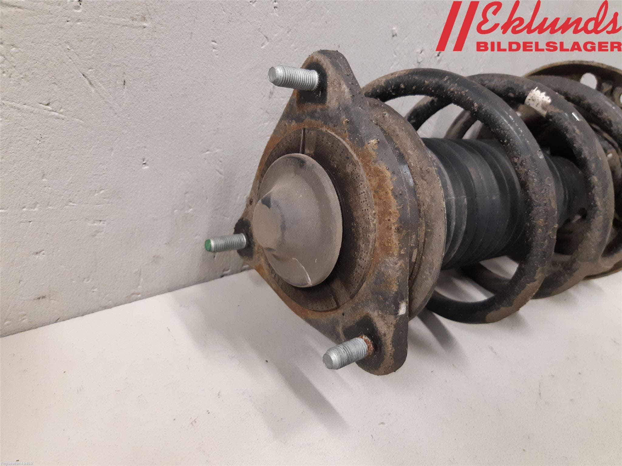 Kia SOUL 09- Fjäderben Fram Höger