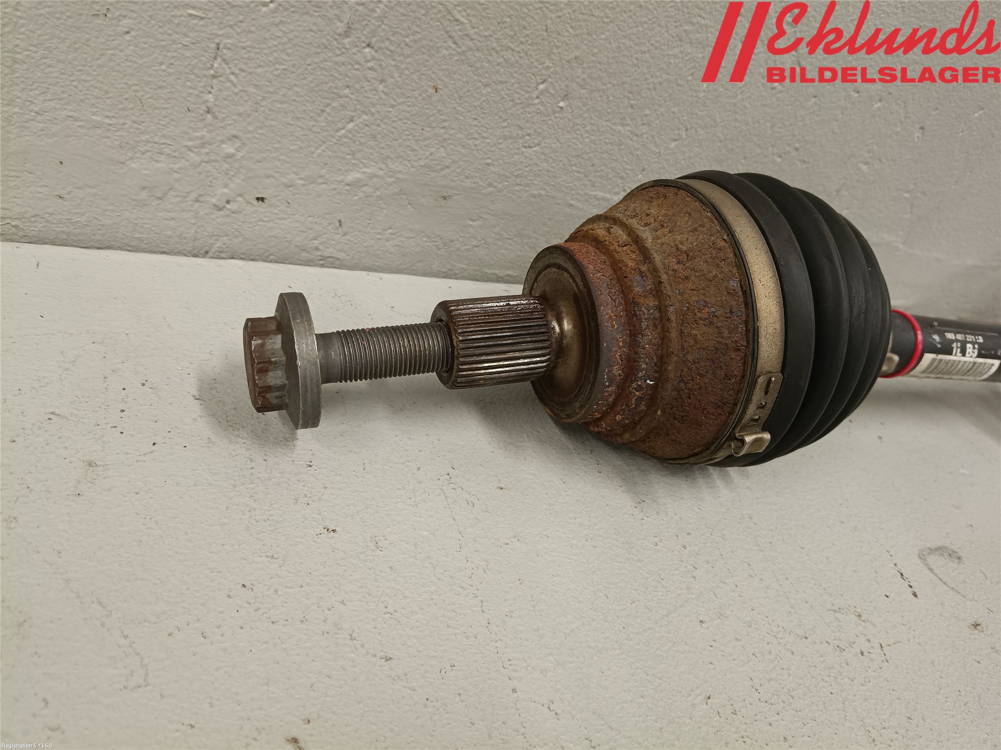Skoda SUPERB 09-15 Drivaxel Fram Vänster