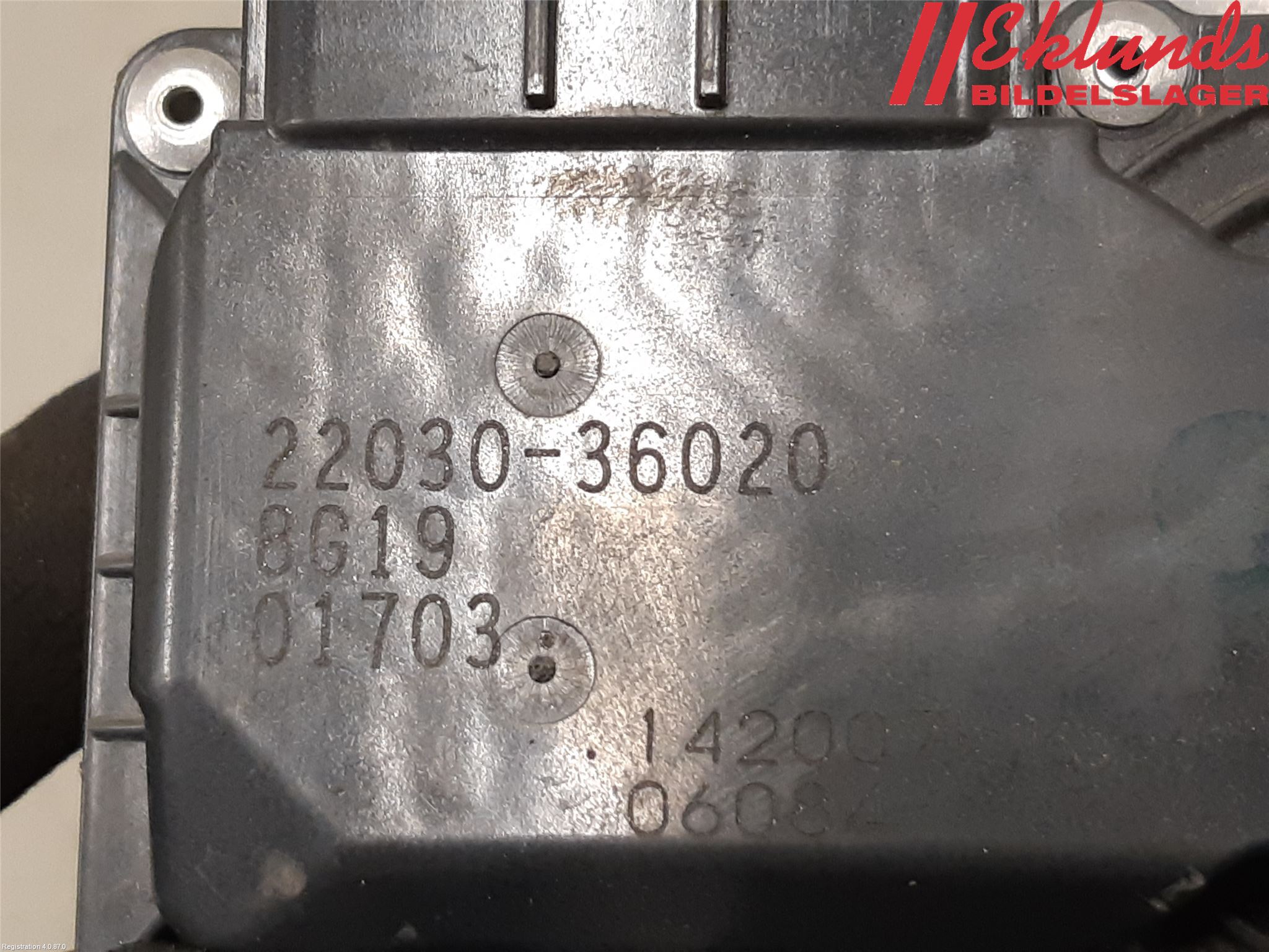 Toyota RAV4 13-18 Injspjällhus