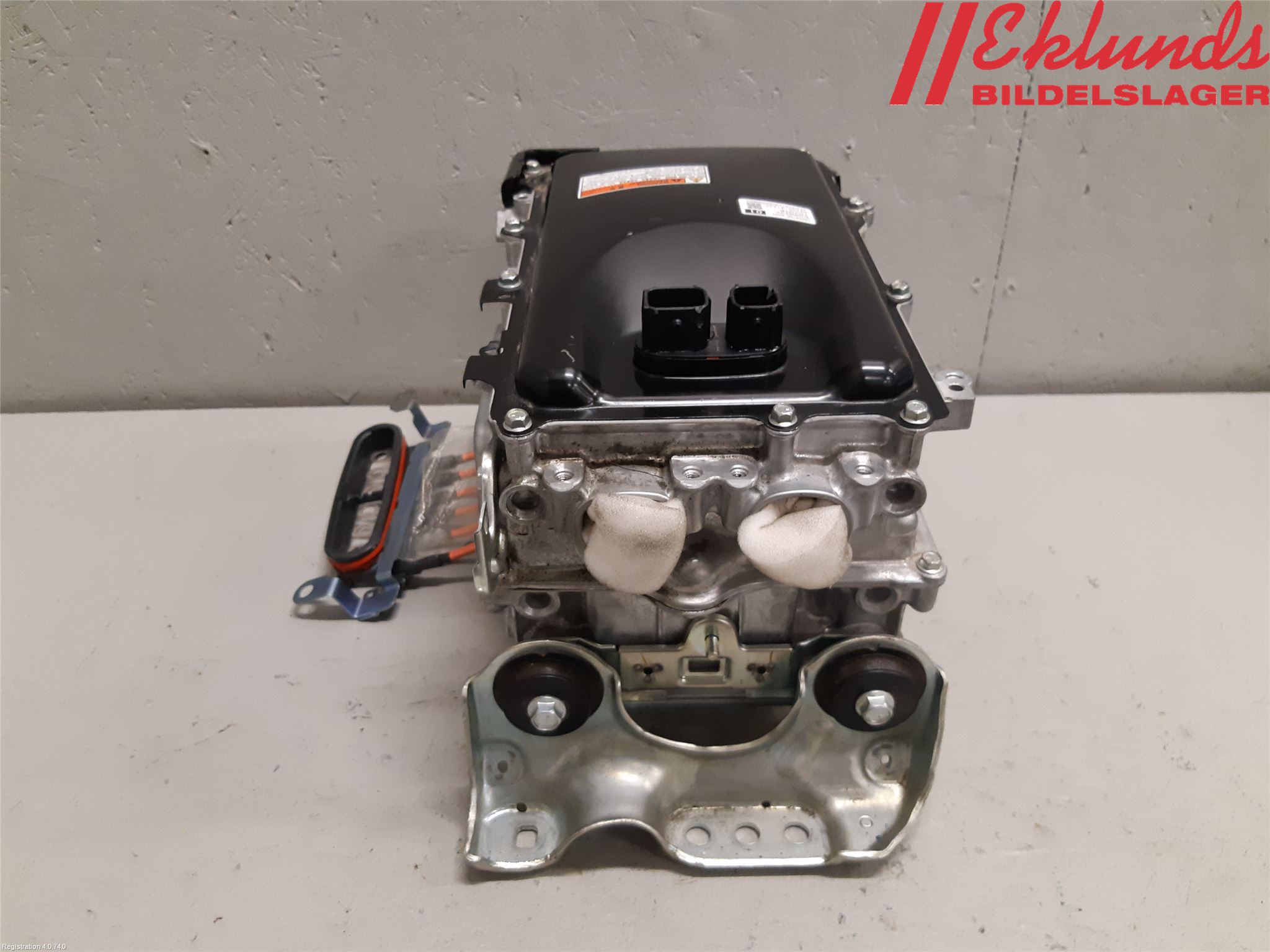 Toyota COROLLA 19- Inverter Hybrid