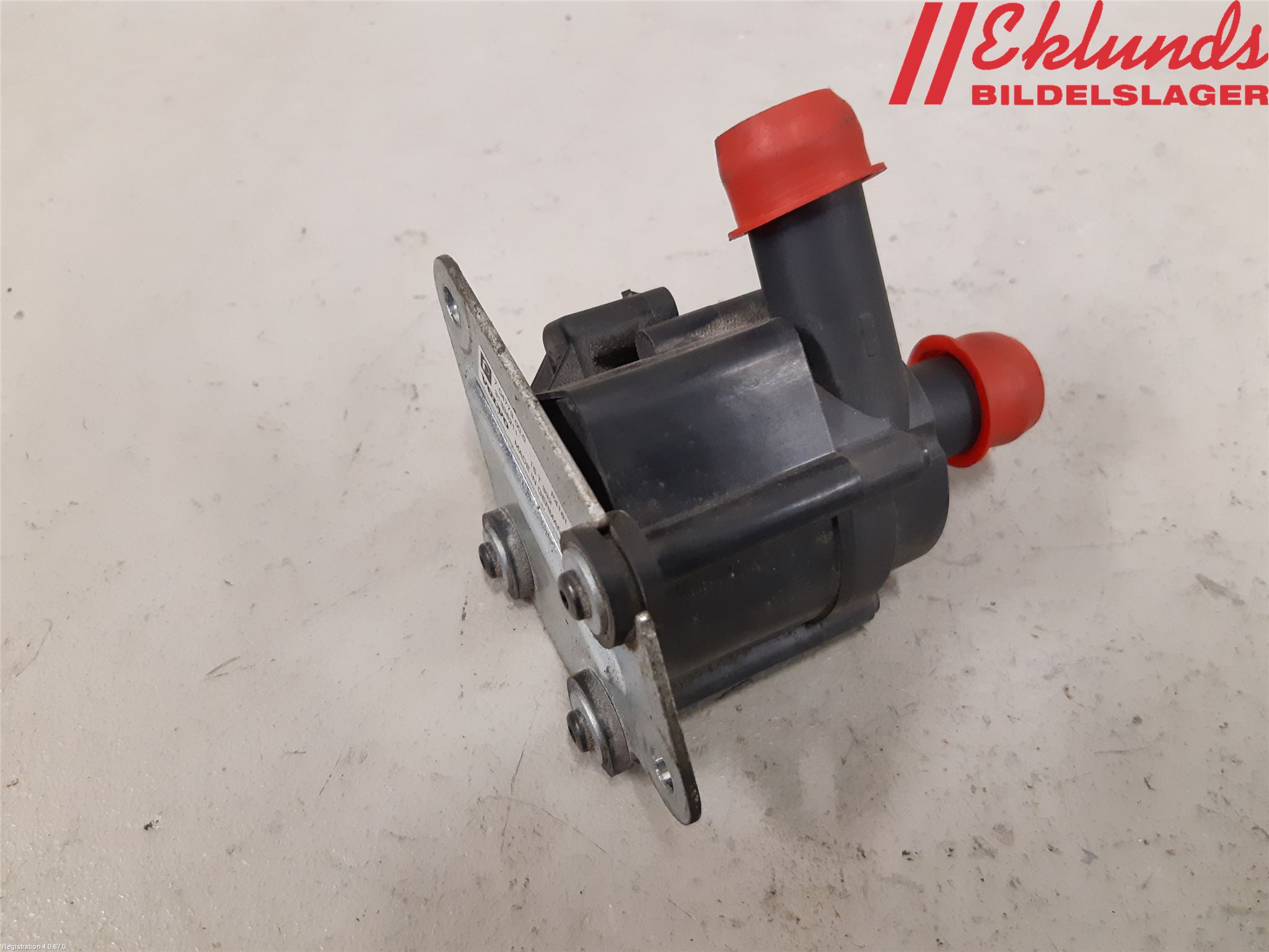 Volvo V60 14-18 Vattenpump