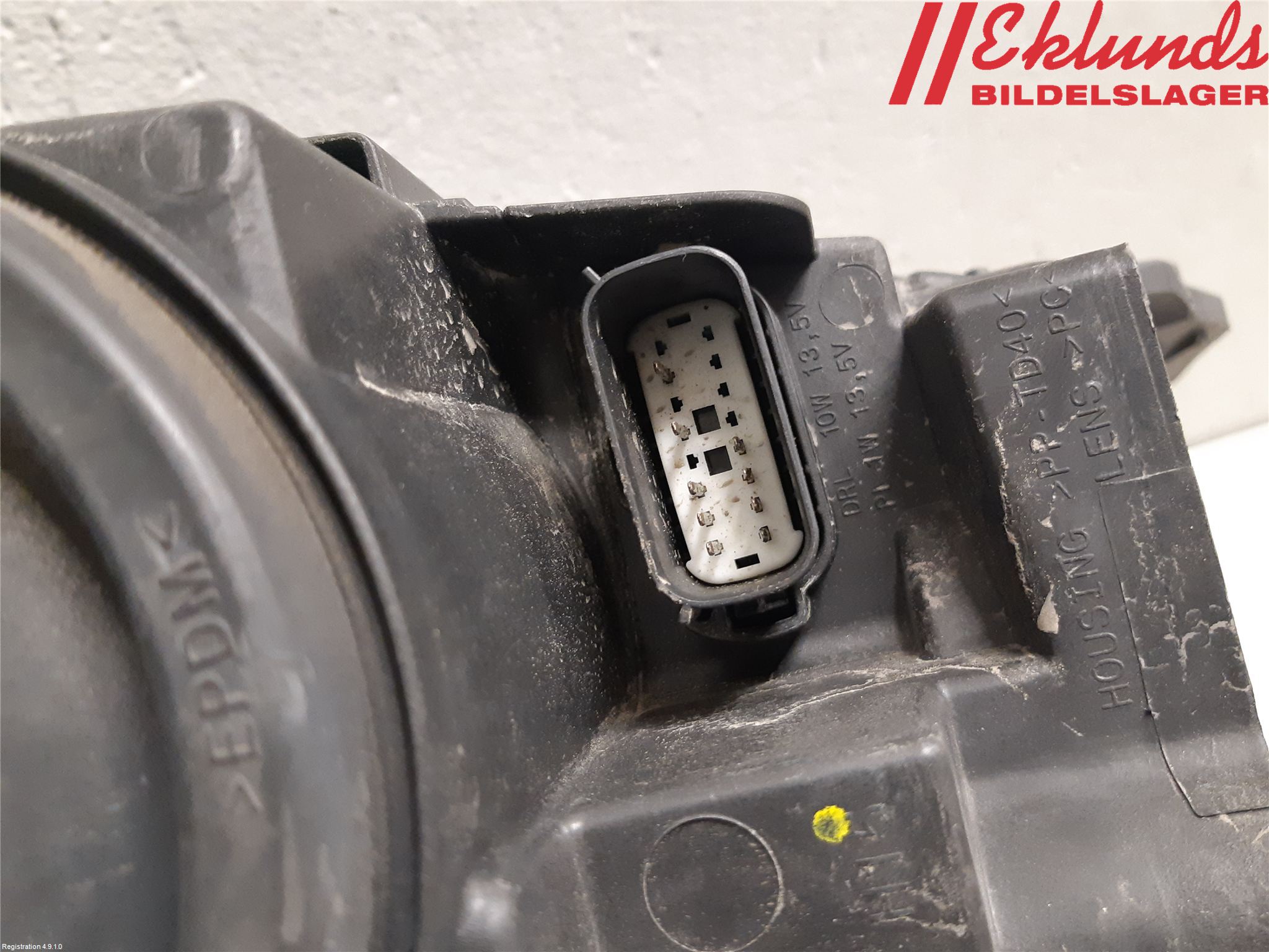 Ford KUGA 17-19 Strålkastare Vänster