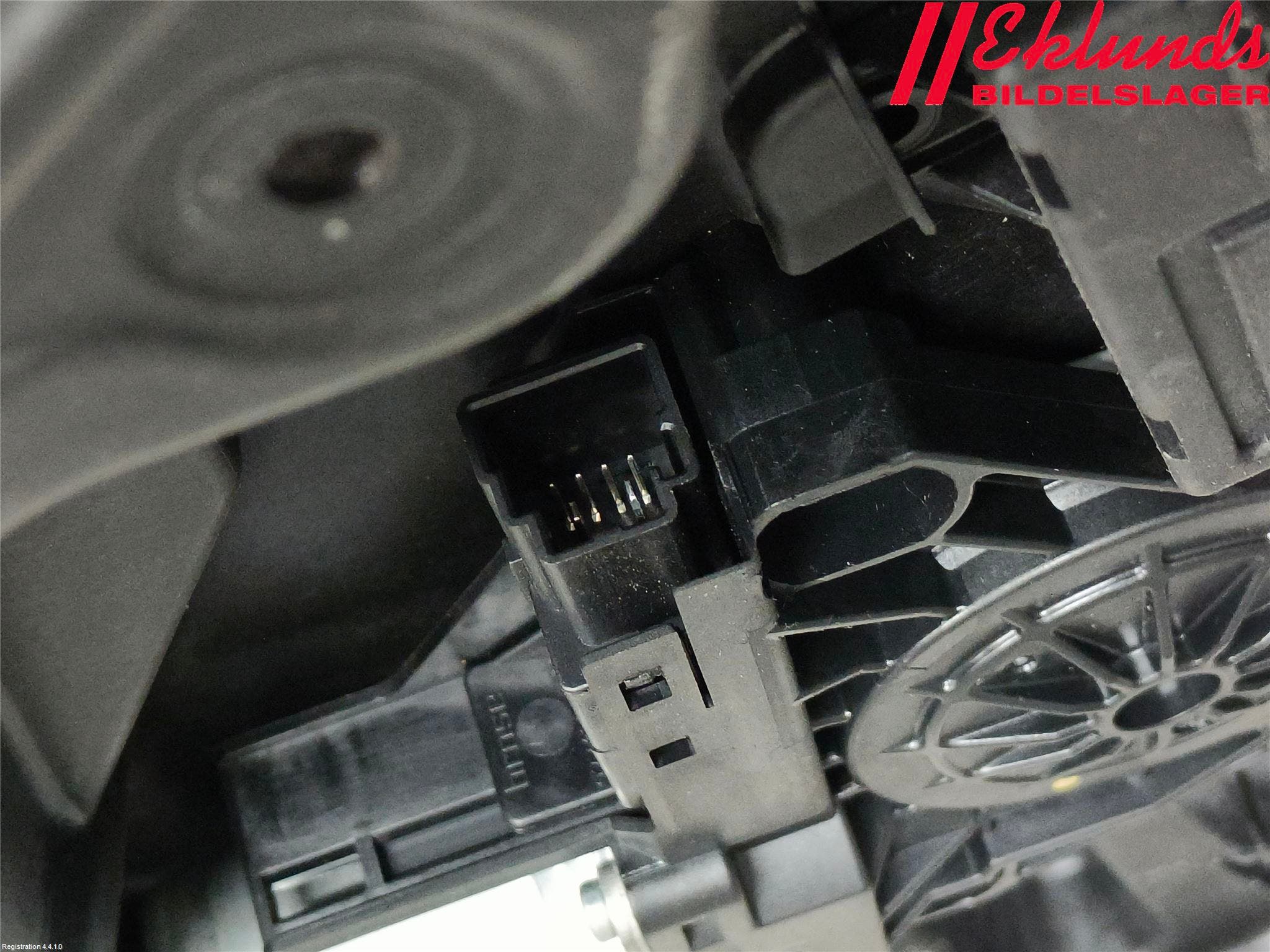 Volvo V70 08-13 Fönsterhiss El Kompl