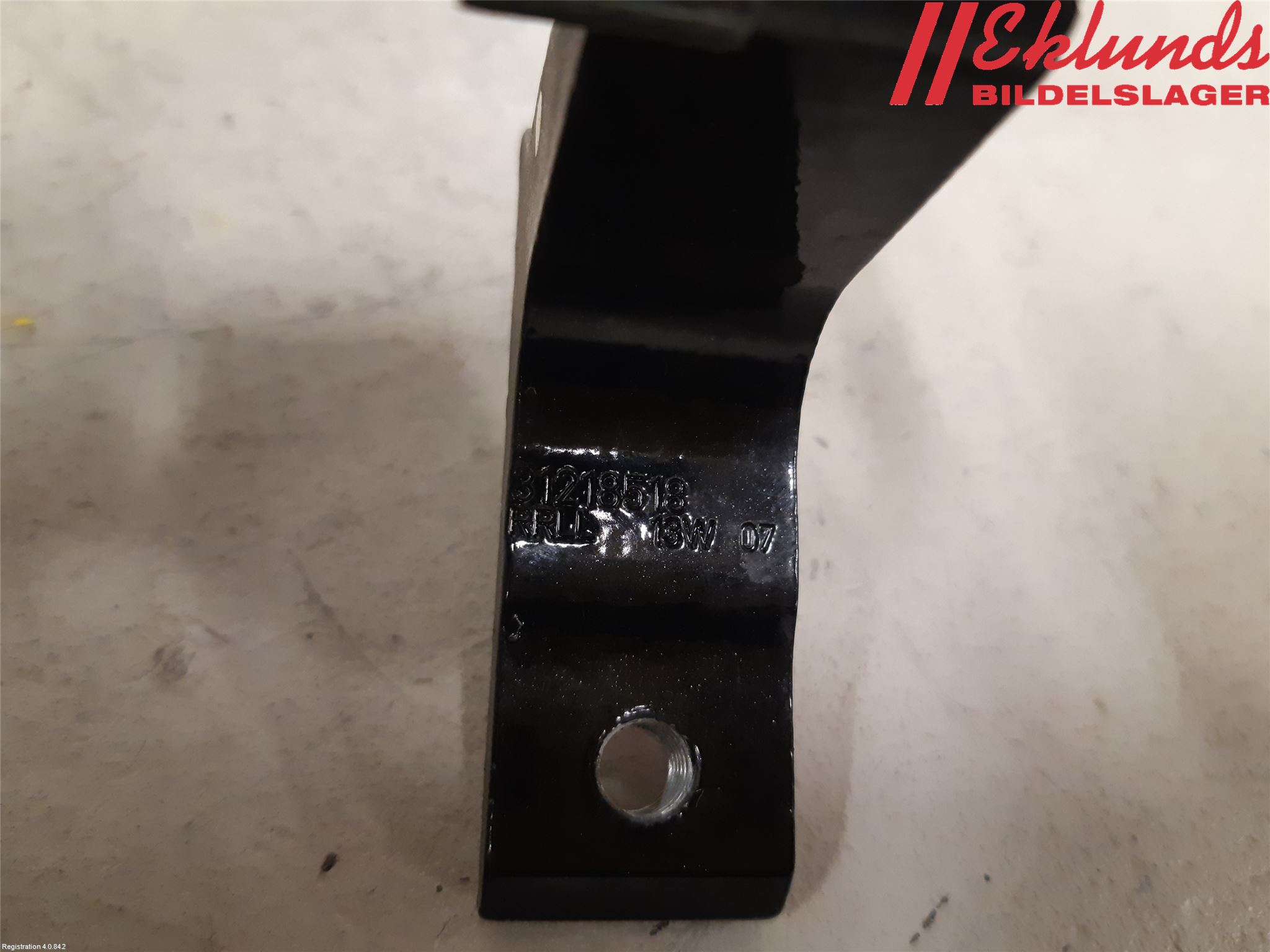 Volvo V60 11-13 Dörrgångjärn