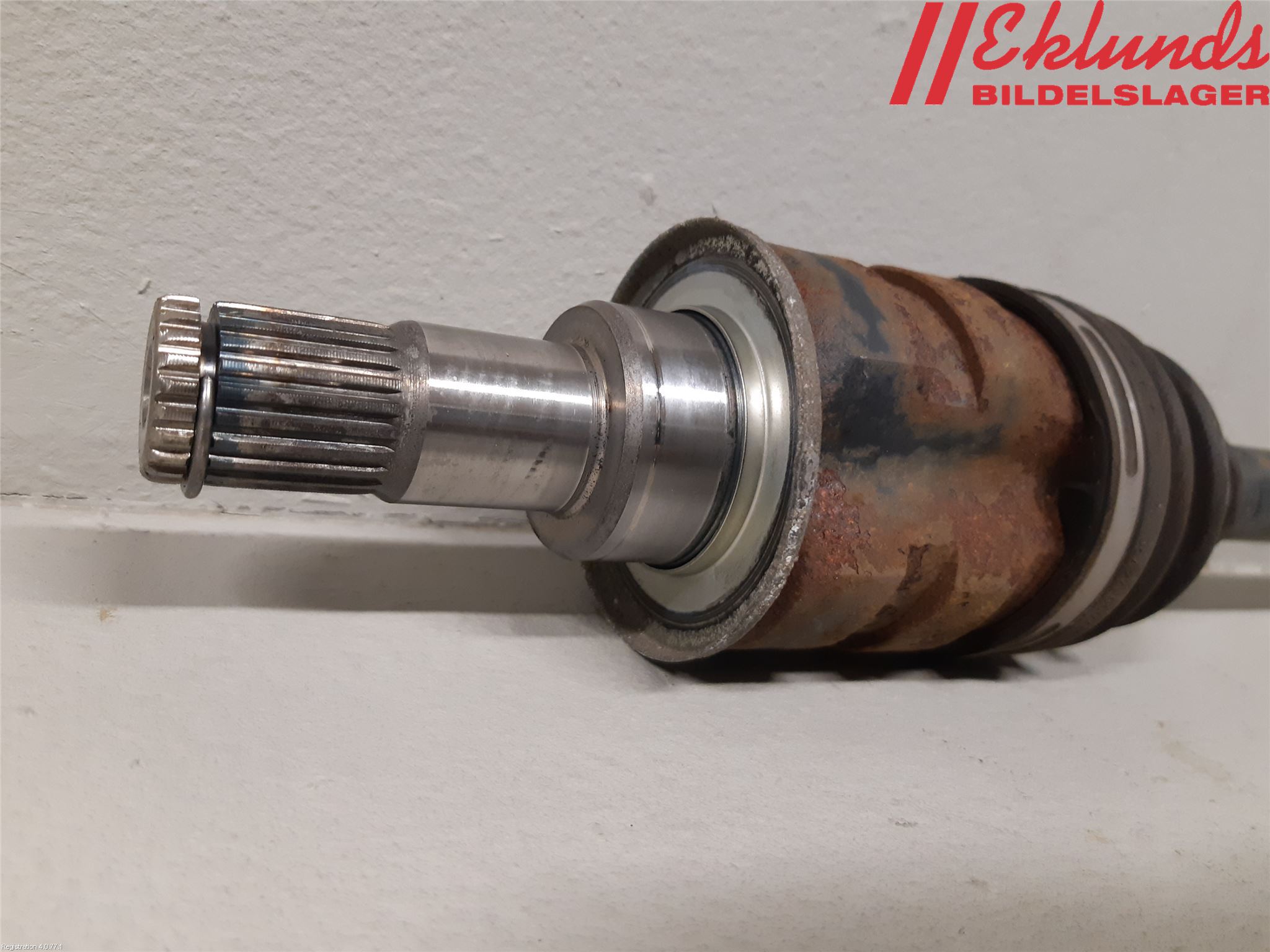 Toyota RAV4 19- Drivaxel Bak Höger