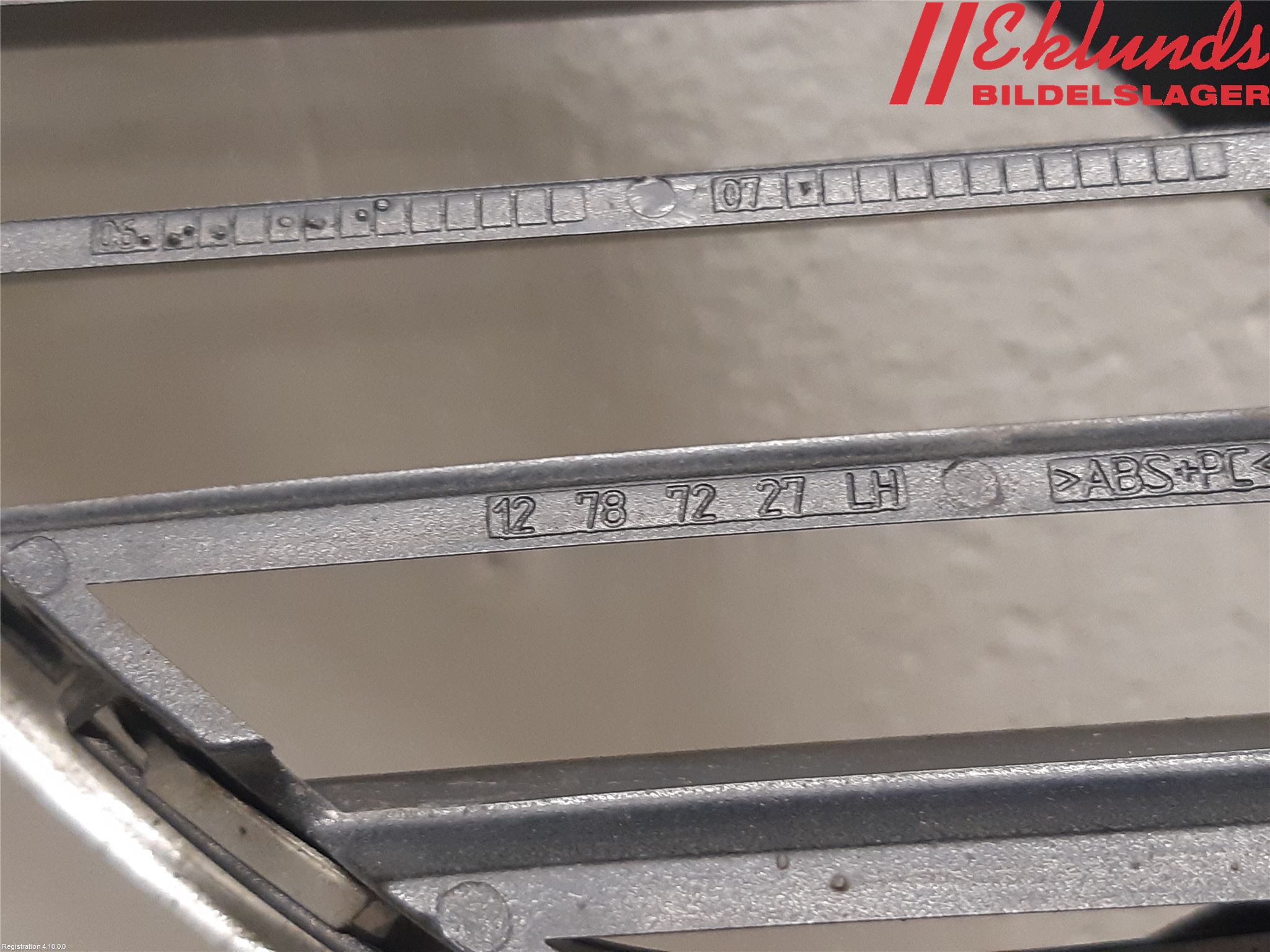 Saab 9-3 VER 2 Grilldel Vänster