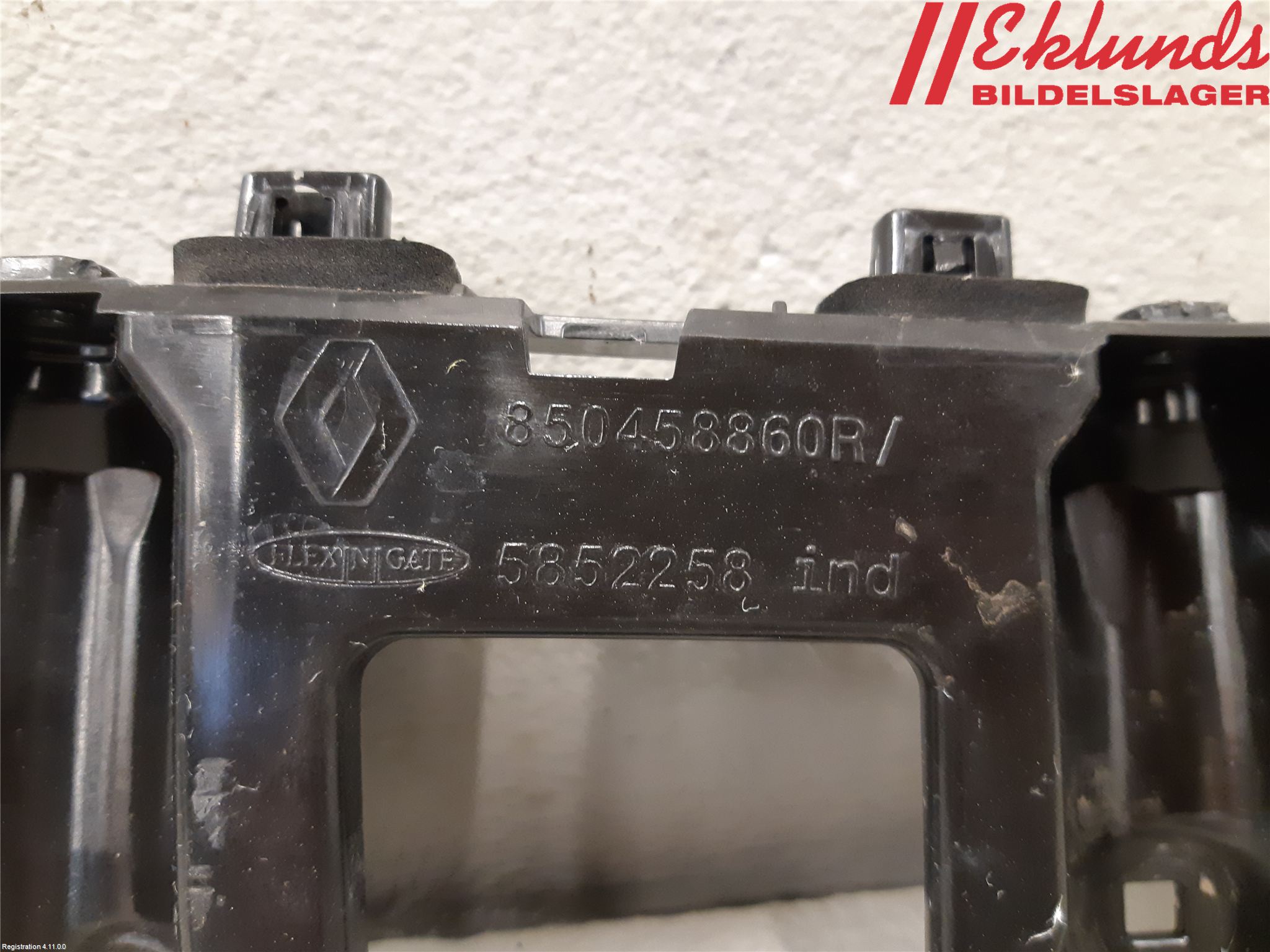 Renault KANGOO/E-TECH 21- Stötfångarfäste Bak Vä