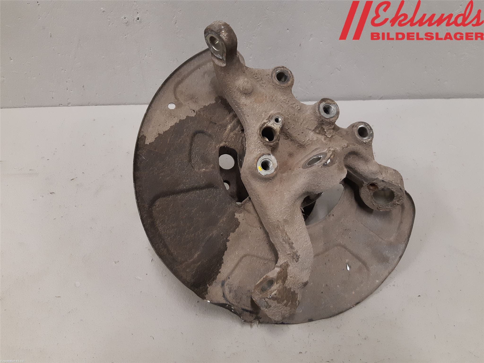 Mercedes-Benz MB E-KLASS (W212) 09-16 Hjullagerhus-Spindel Hö B