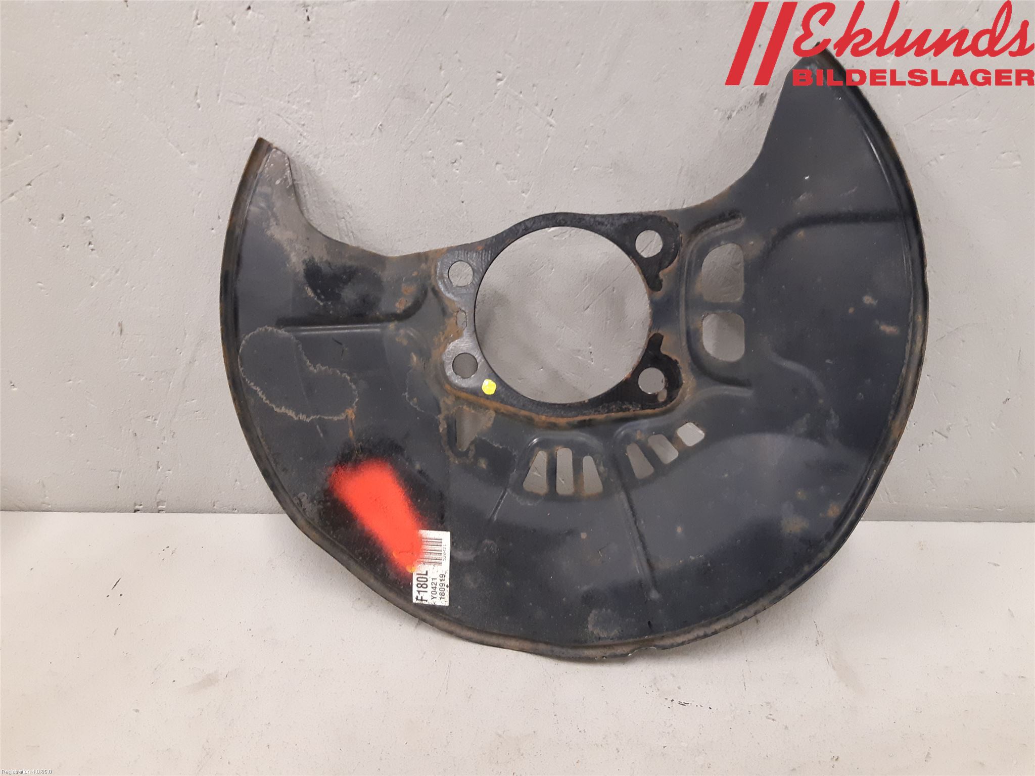 Toyota RAV4 13-18 Bromssköld Fram