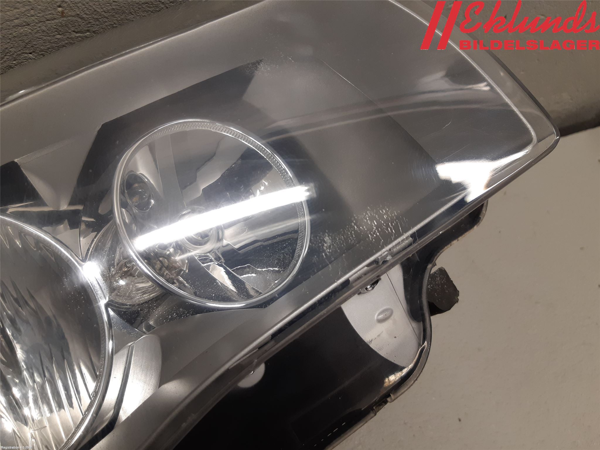 BMW 1 E87/81 5D/3D 03-11 Strålkastare Höger