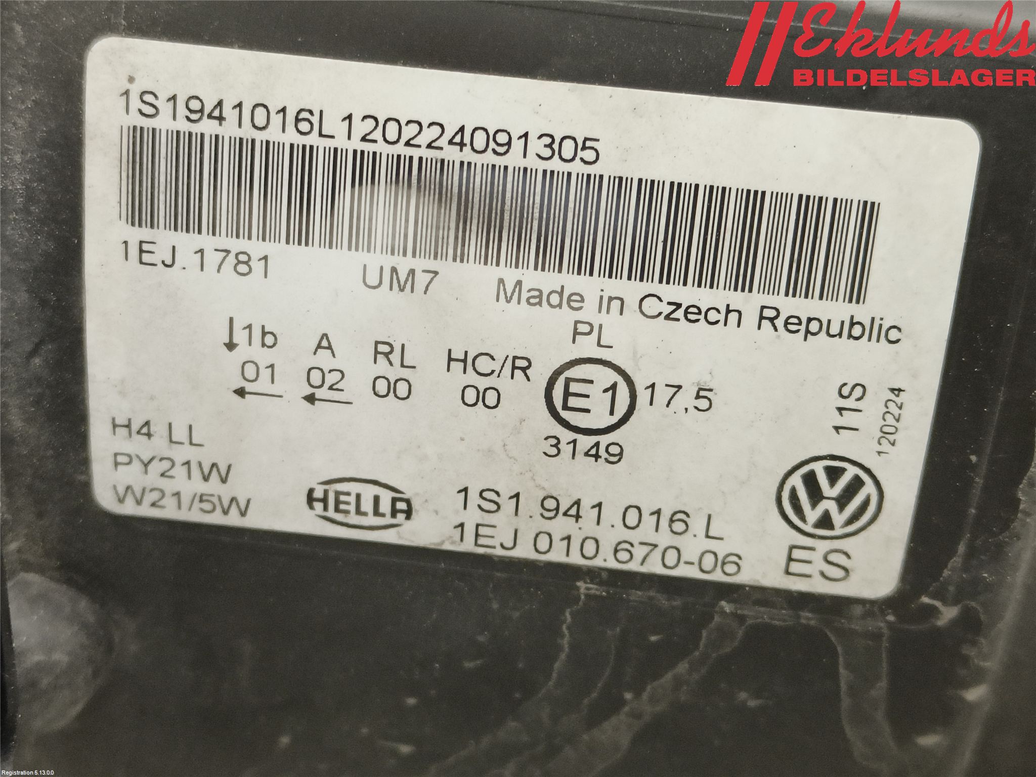 Volkswagen VW UP! / E-UP! Strålkastare Höger