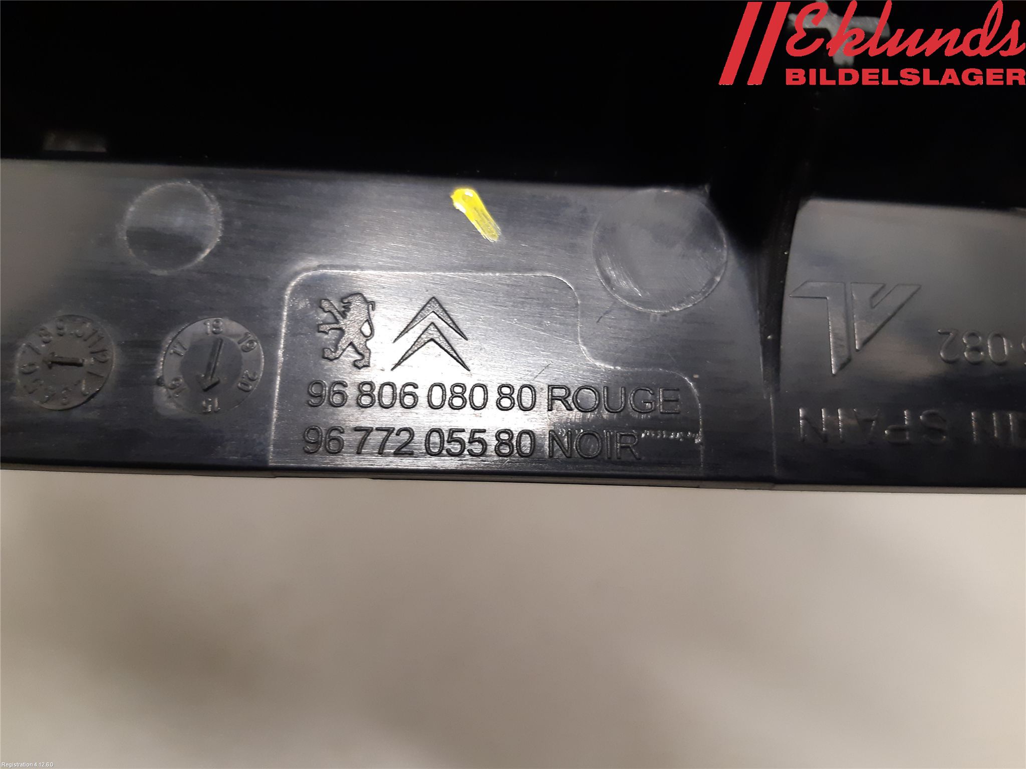 Peugeot PARTNER 16-18 Bakljus Vänster