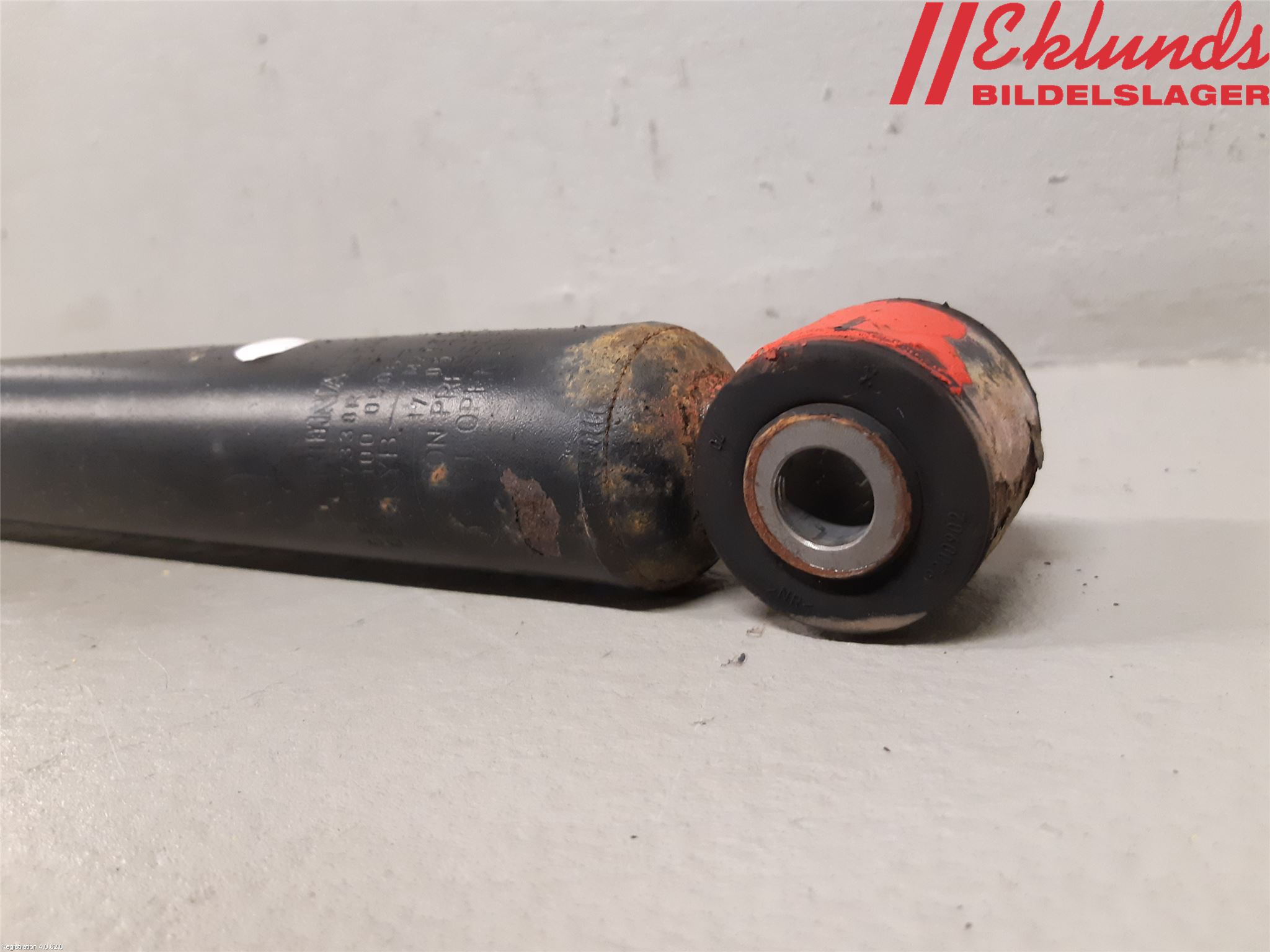 Renault CAPTUR 13-19 Stötdämpare Bak