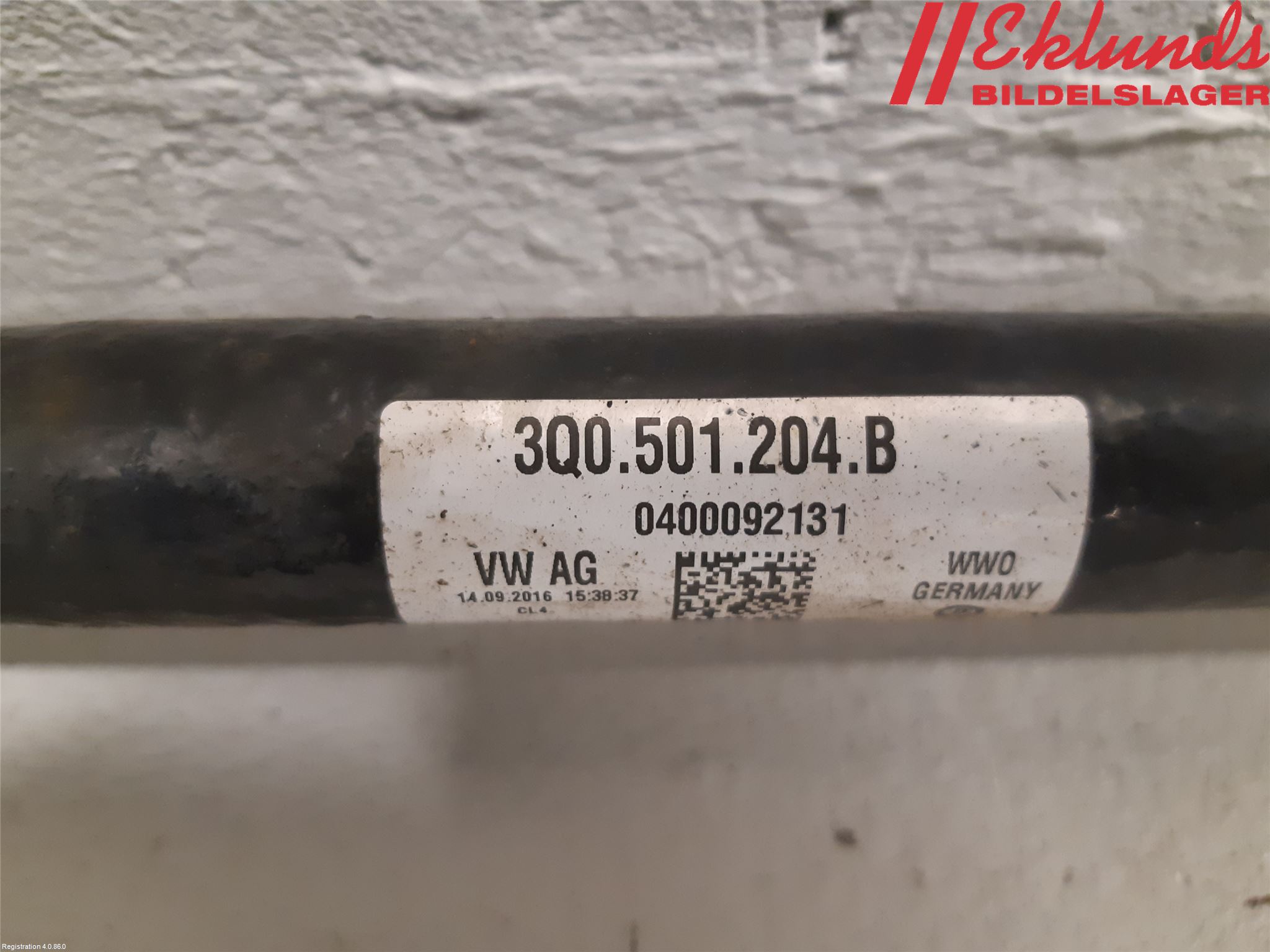 Skoda SUPERB 16-24 Drivaxel Bak Höger