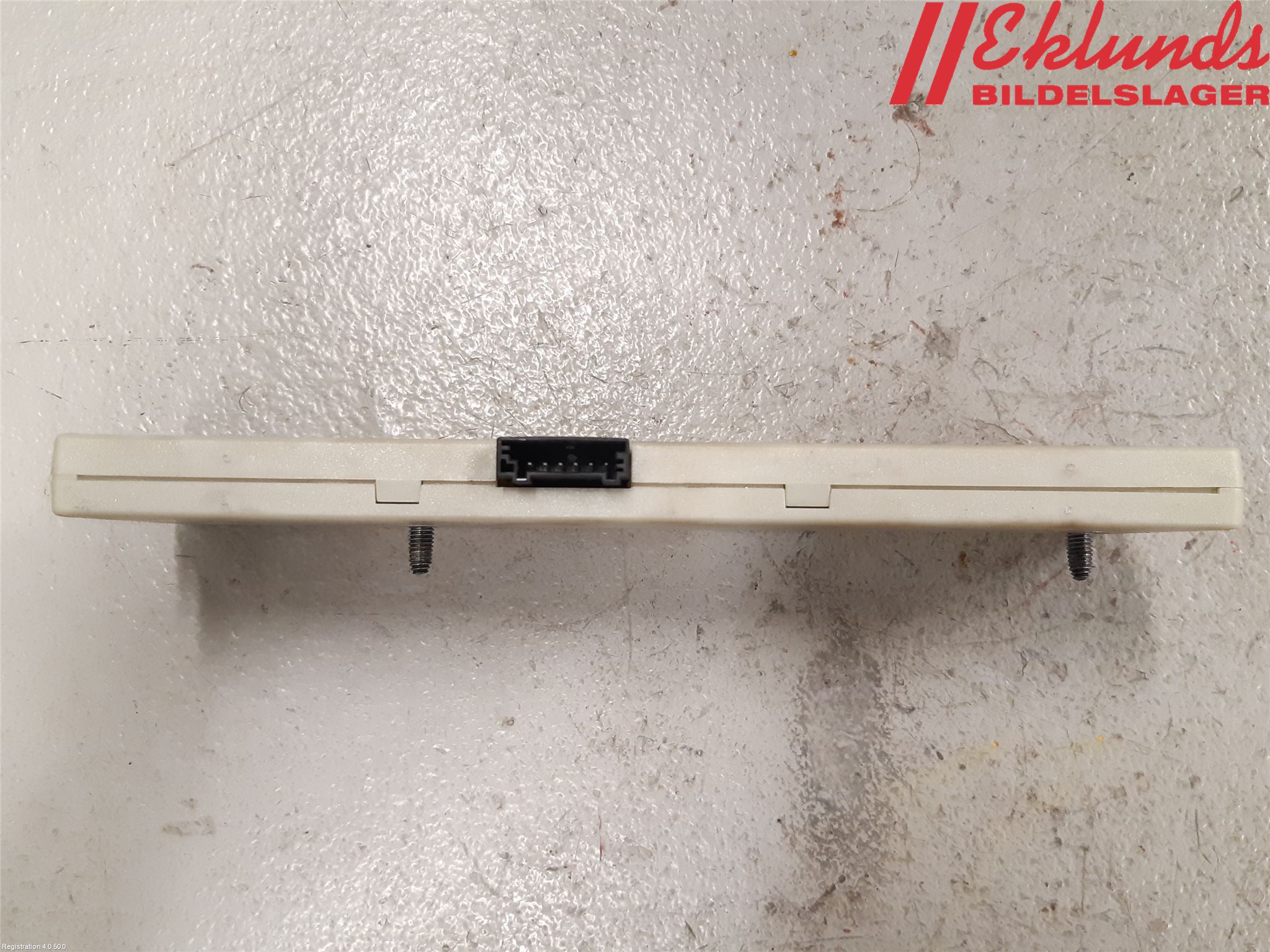 BMW 3 E90/91 SED/TOU 05-12 Antennförstärkare