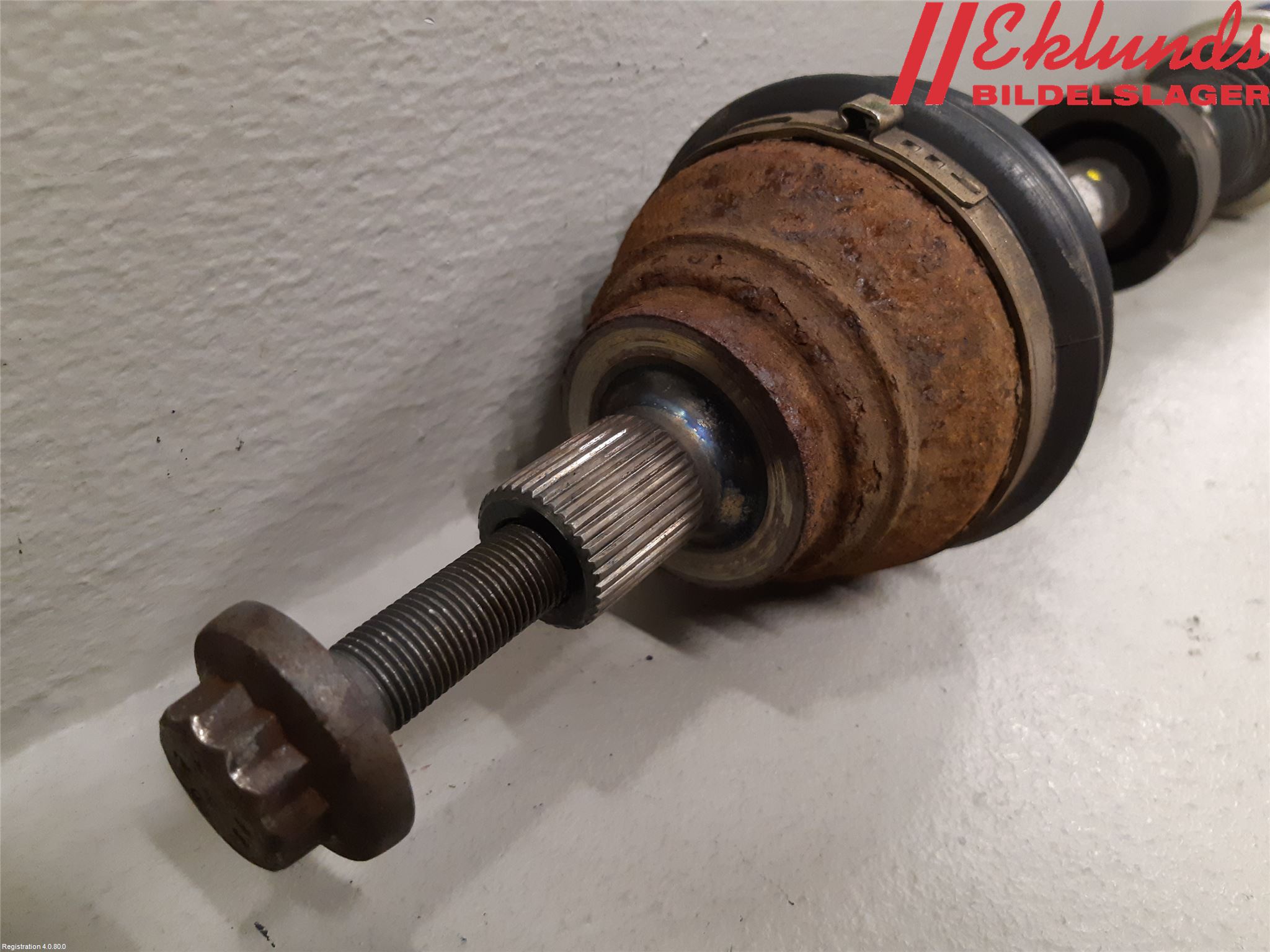 Volkswagen VW TIGUAN 07-16 Drivaxel Fram Höger