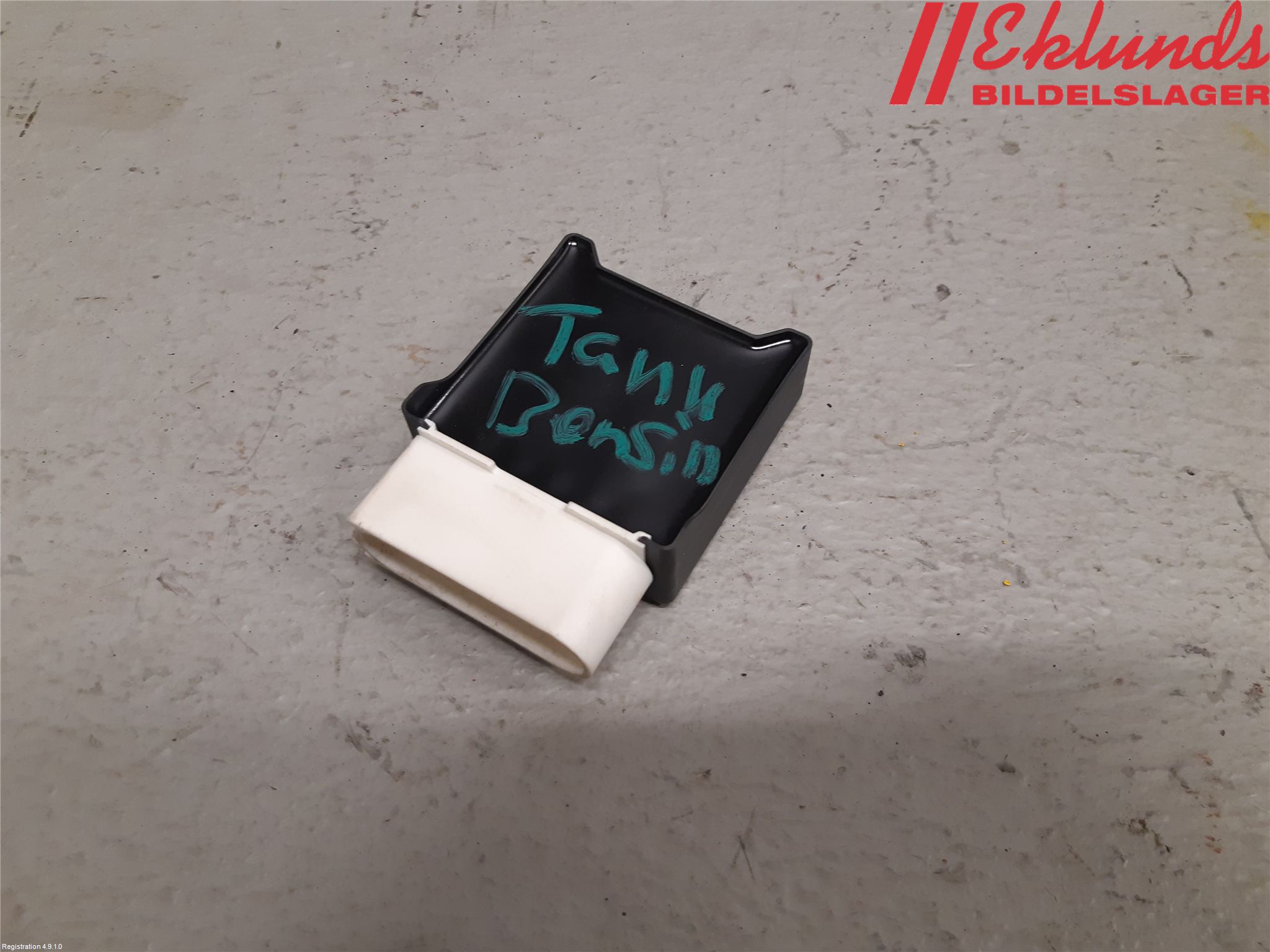 Volvo XC40/RECHARGE 18- Styrenhet Bränslepump