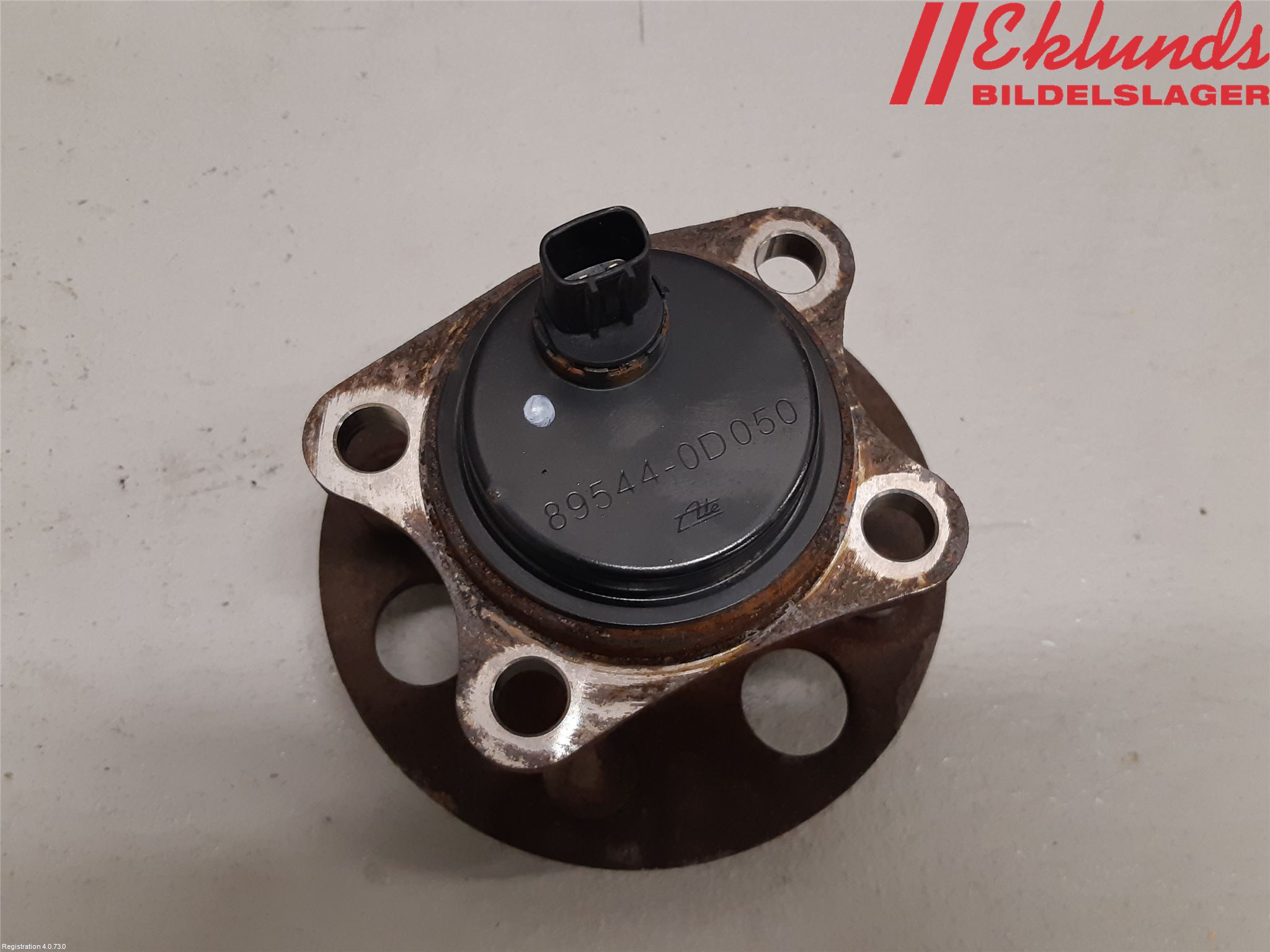 Toyota YARIS XP130 15-20 Nav Bak