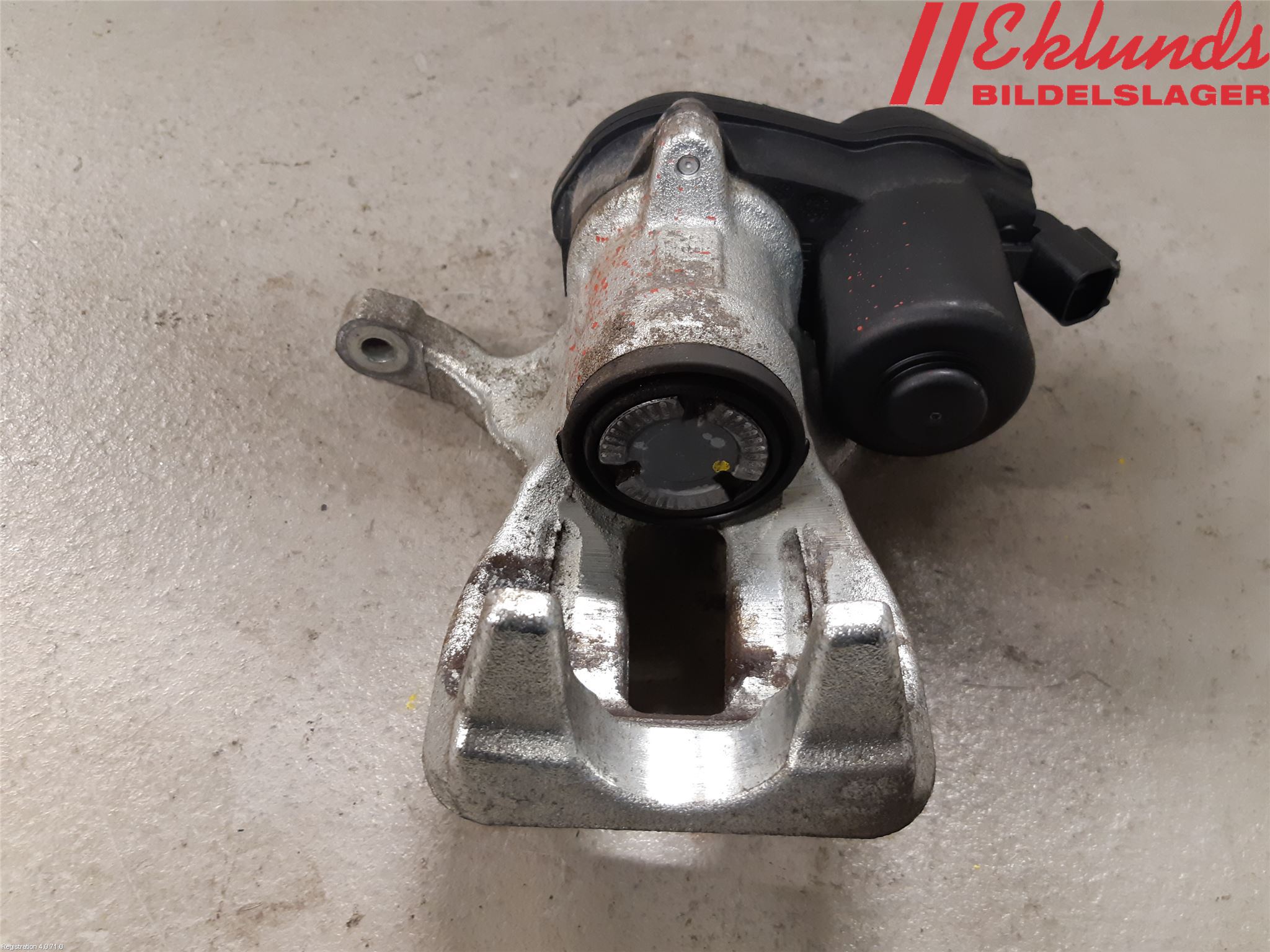 Toyota C-HR 16-23 Bromsok Bak Vänster