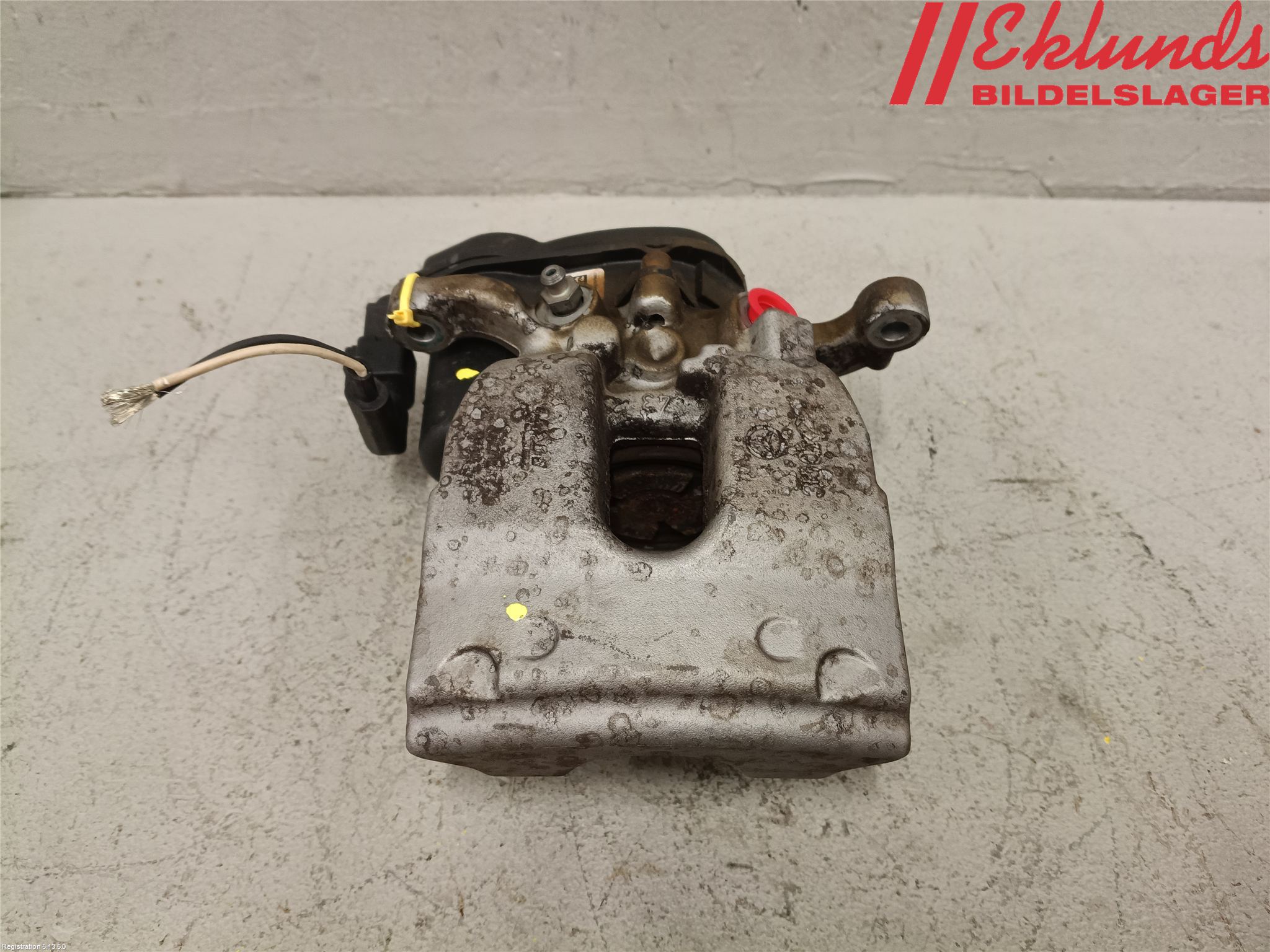 Mercedes-Benz MB E-KLASS (W213) 16-23 Bromsok Bak Vänster
