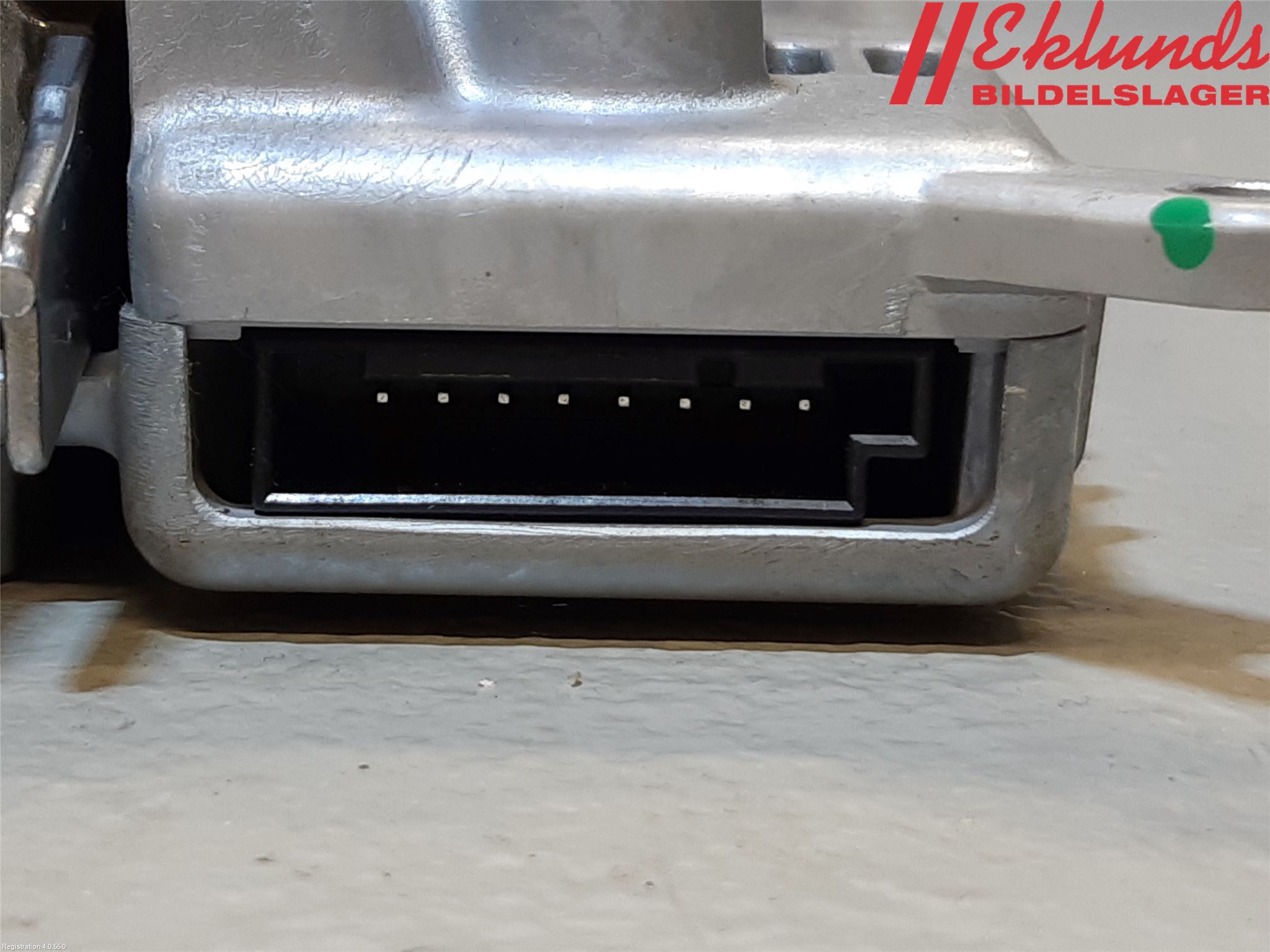 Tesla MODEL S 13- Sensor Aktivt Kollisionsskydd