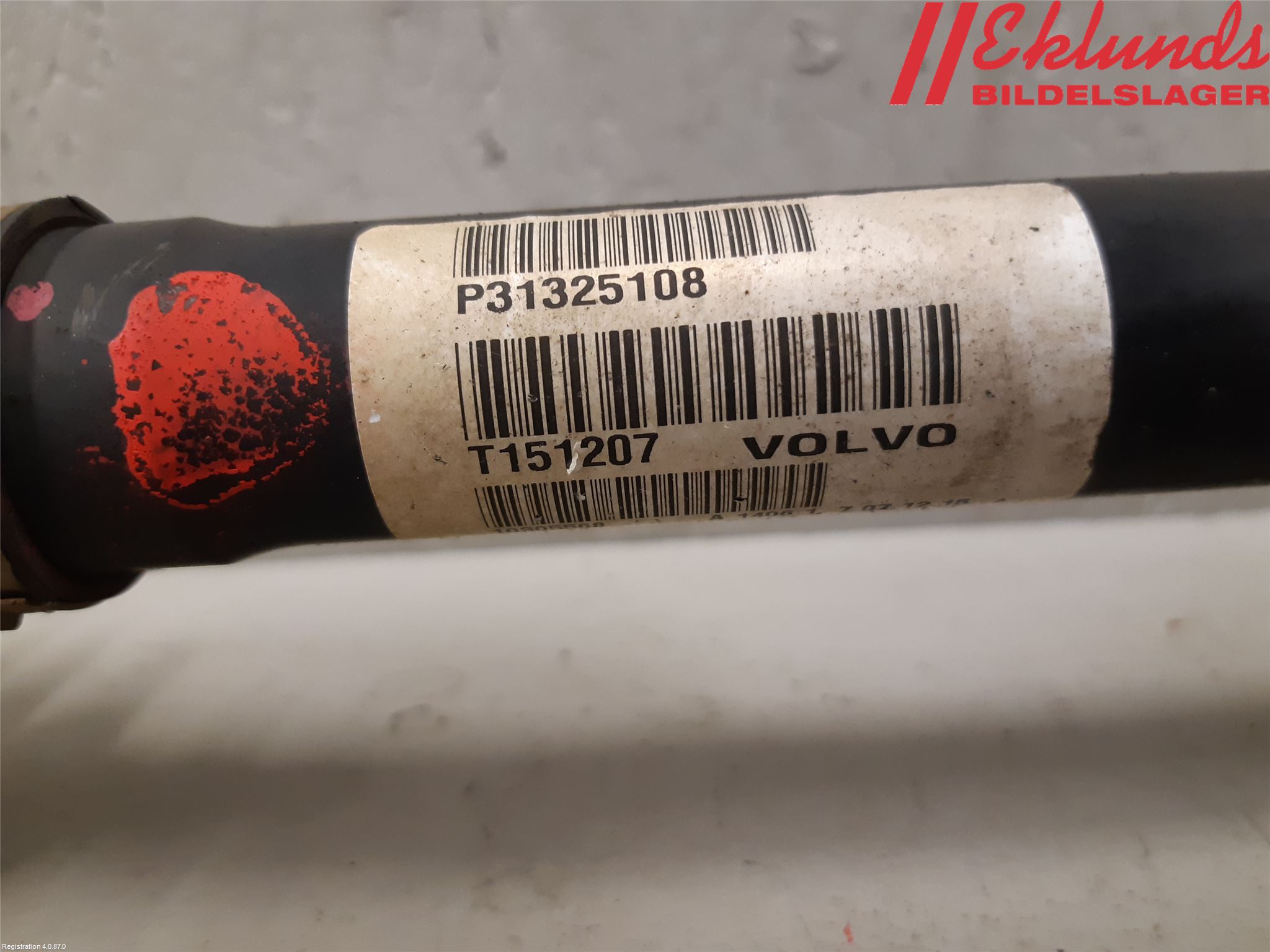 Volvo V60 14-18 Drivaxel Fram Vänster