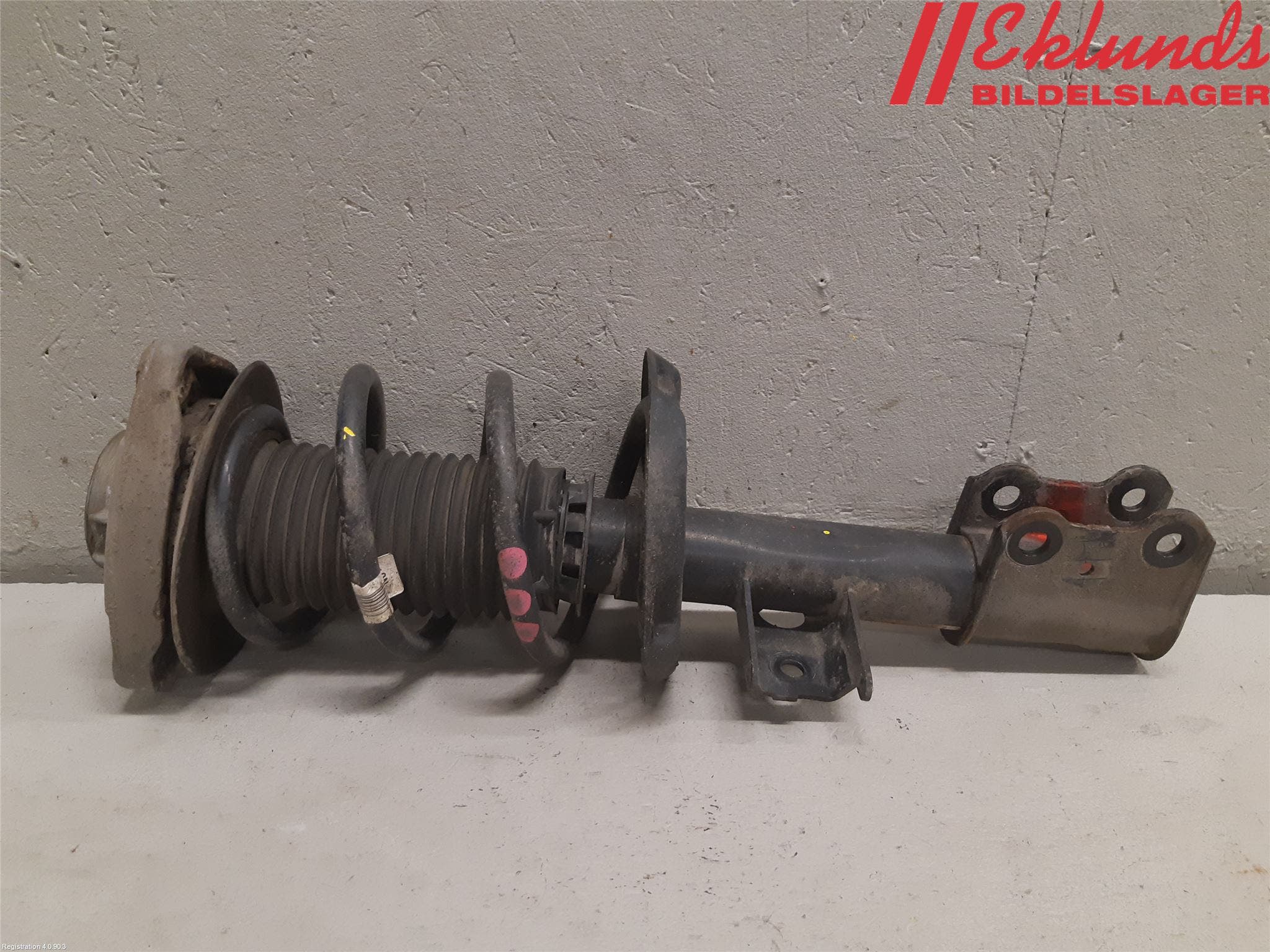 Mercedes-Benz MB CLA-KLASS (C117/X117) 13-19 Fjäderben Fram Vänster