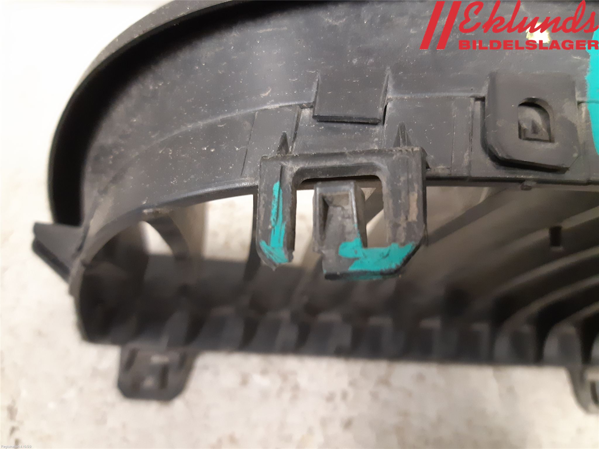 BMW 1 E87/81 5D/3D 03-11 Grill-Galler