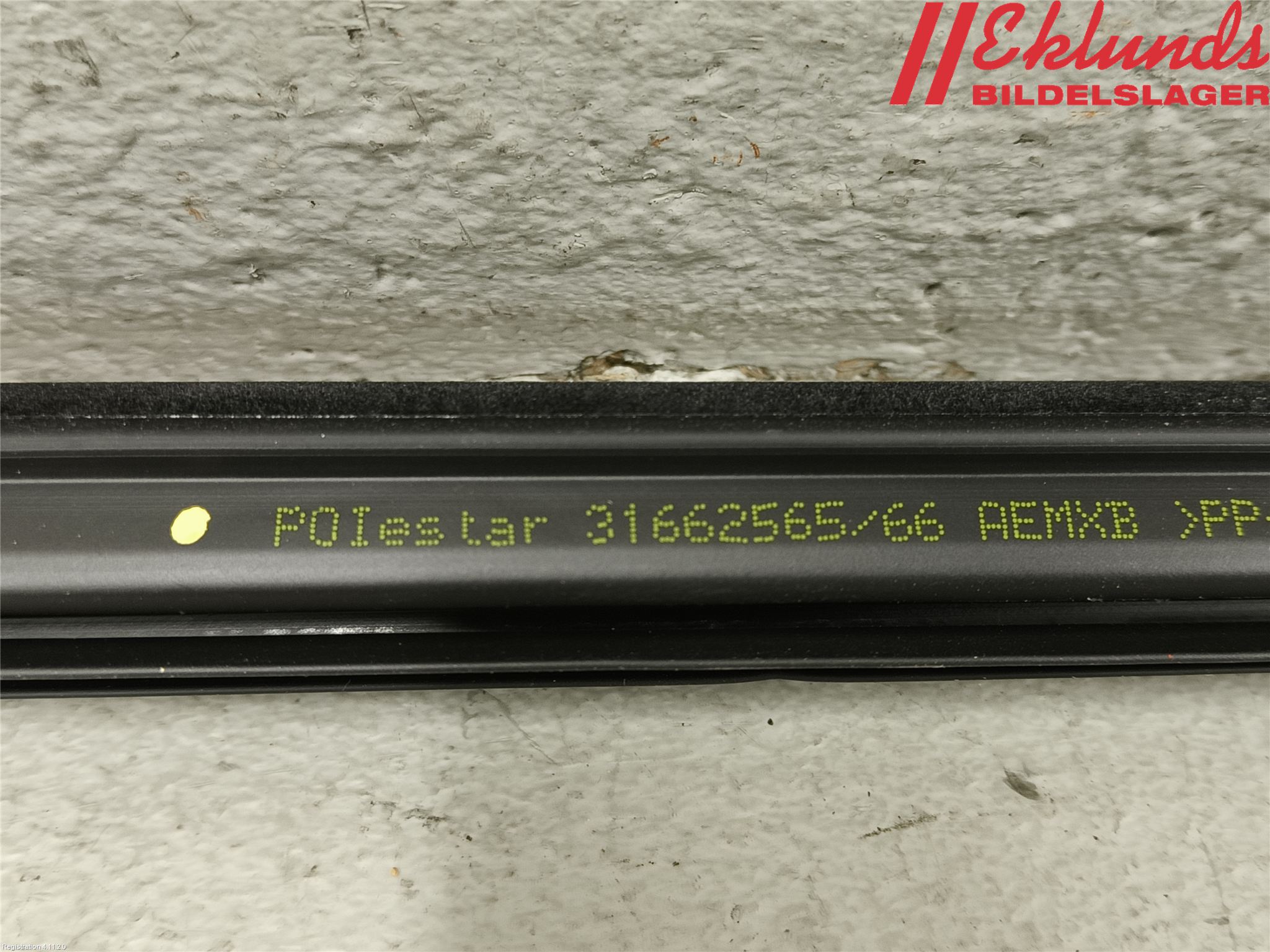 Polestar 2 20- Dörr Dekorlist Fram Hö