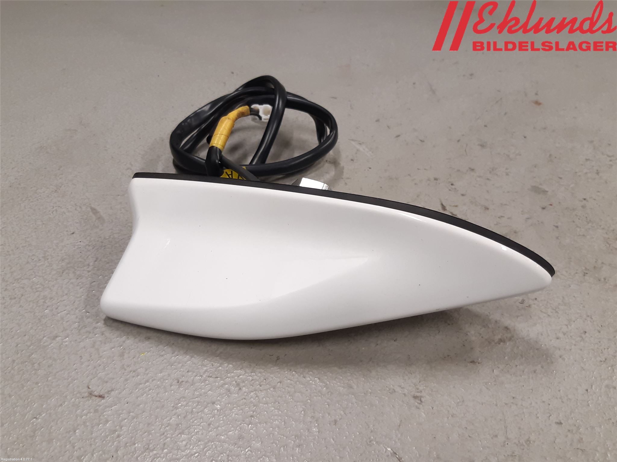 Toyota AURIS 13-19 Antenn