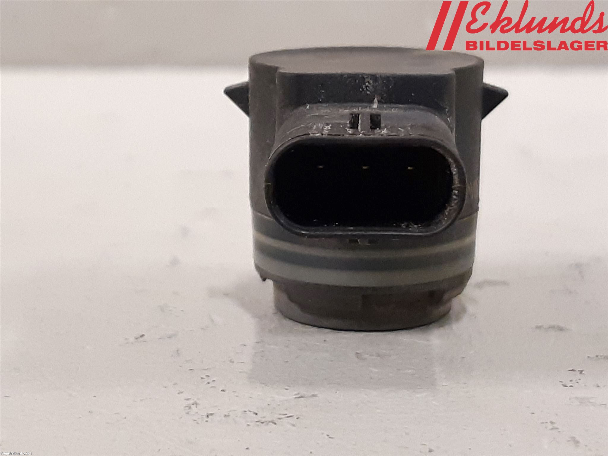 Volkswagen VW PASSAT 15-19 Parkeringshjälp Frontsensor