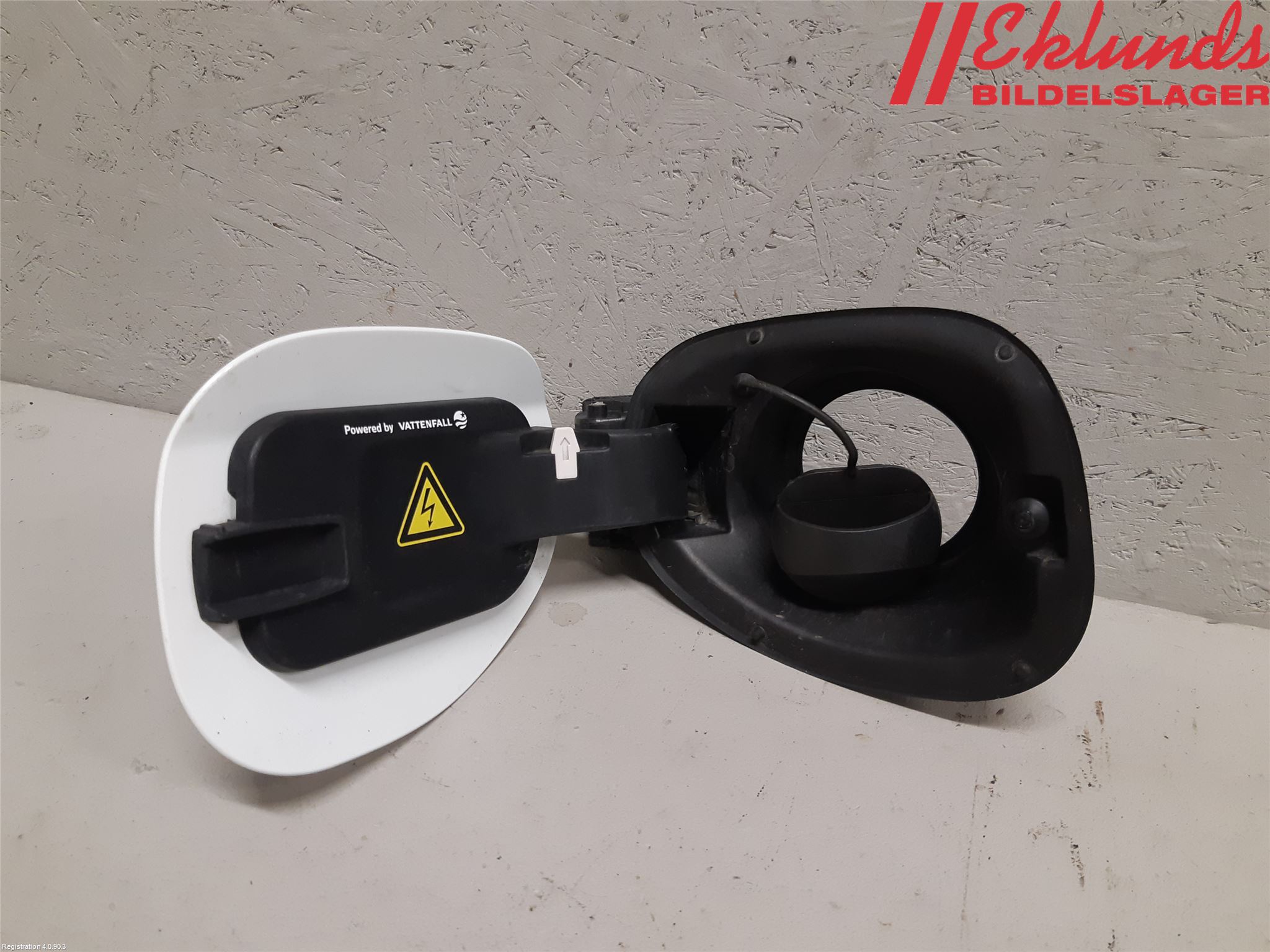 Volvo V60 14-18 Tanklucka