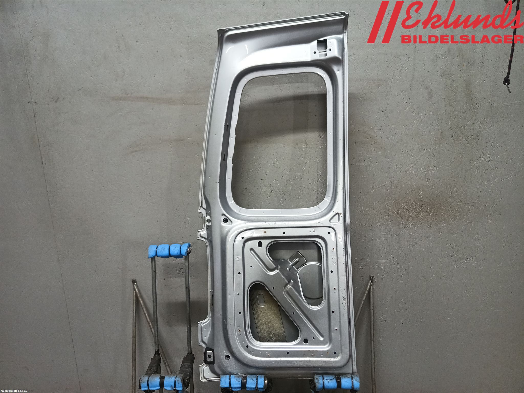 Volkswagen VW CADDY 11-15 Dörr Bak Van-Skåp Höger