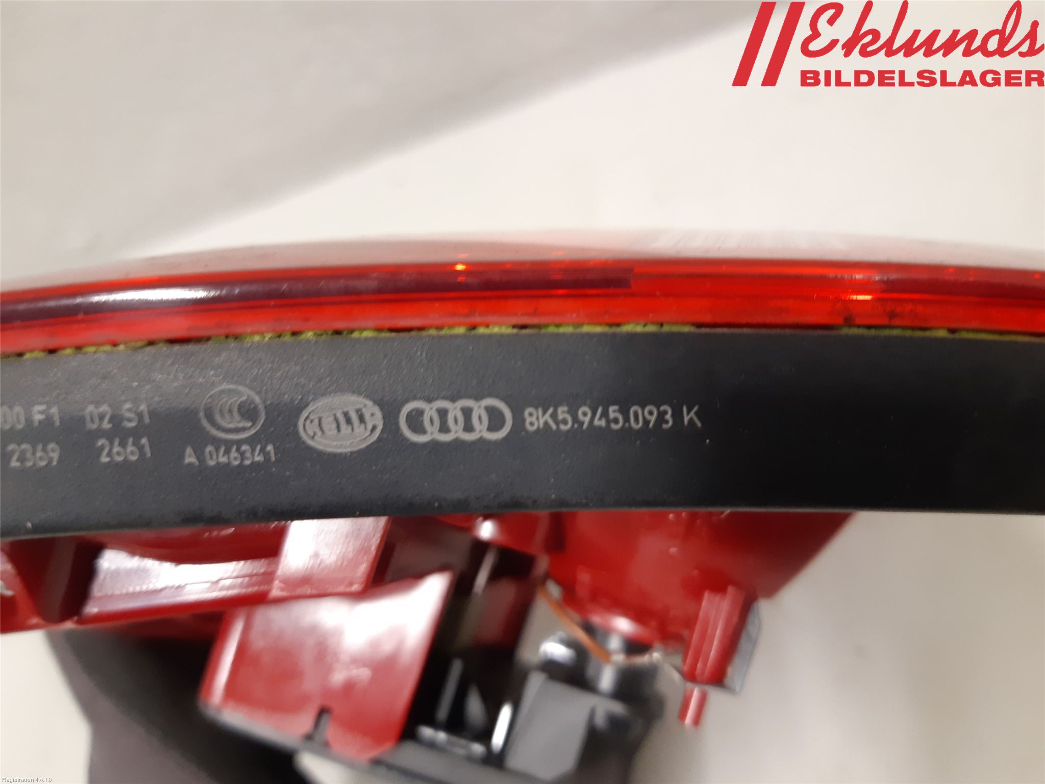 Audi A4/S4 08-11 Bakljus Lucka Vä