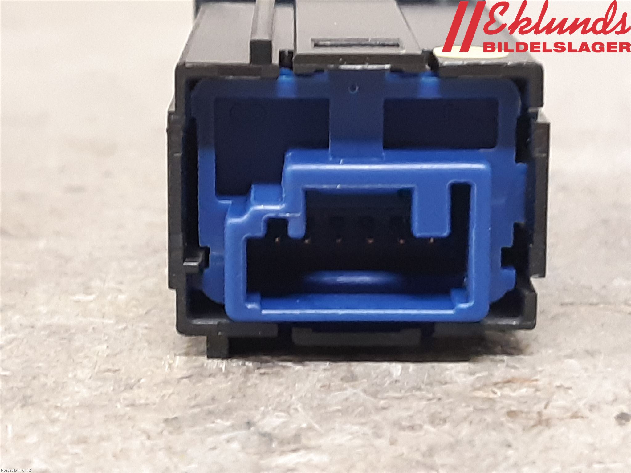 Toyota YARIS XP21 20- Strömställare Stolvärme