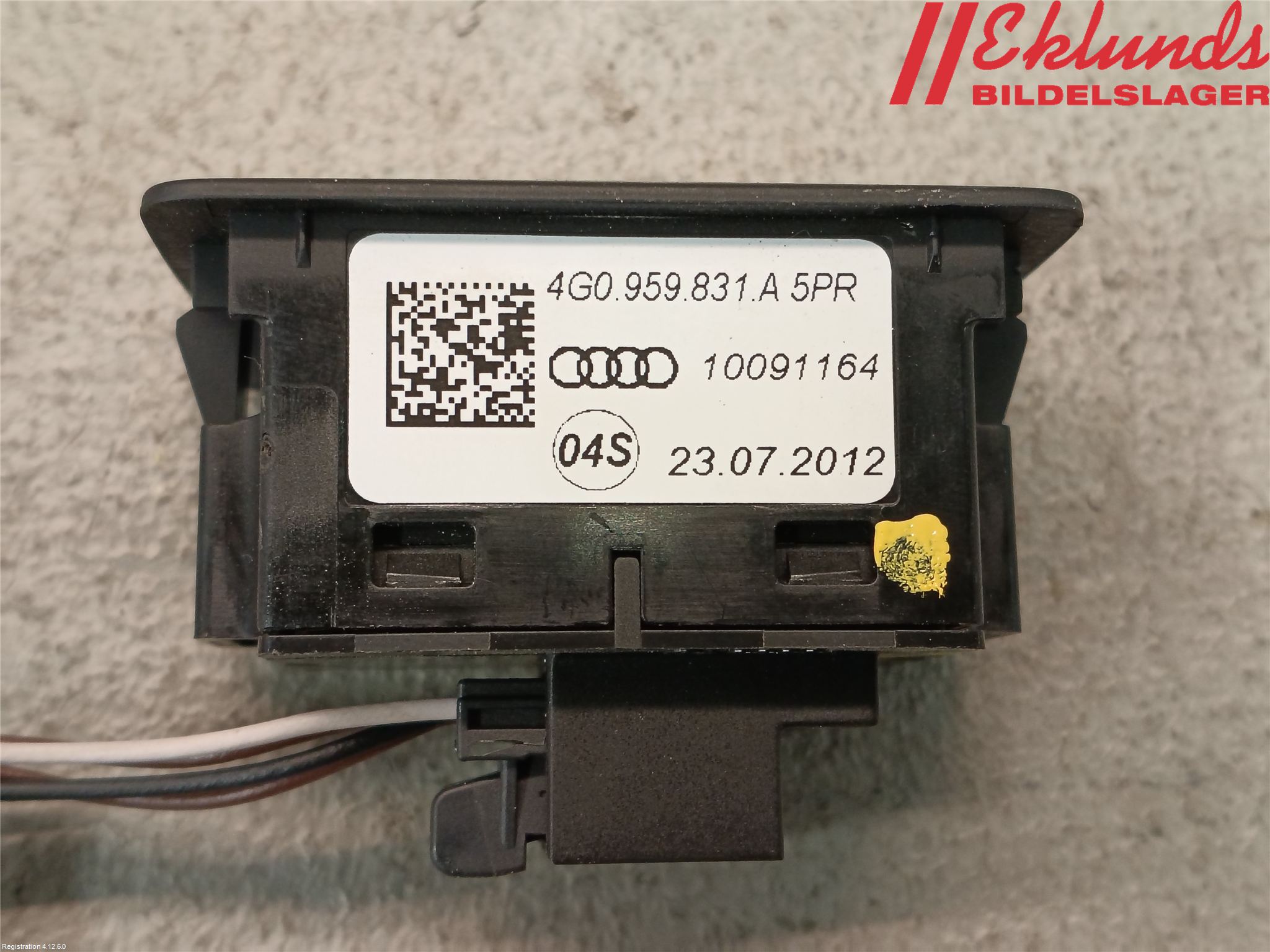 Audi A6 ALLROAD 12-18 Strömställare Baklucka