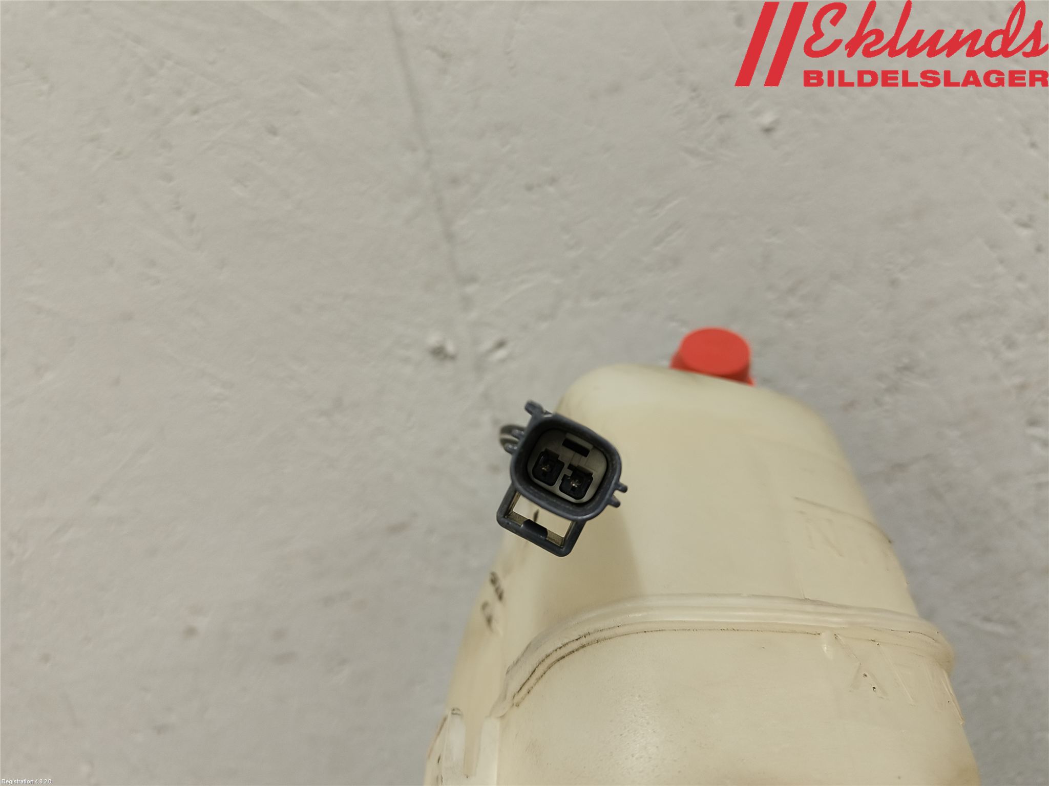 Volvo V70 05-08 Expansionstank