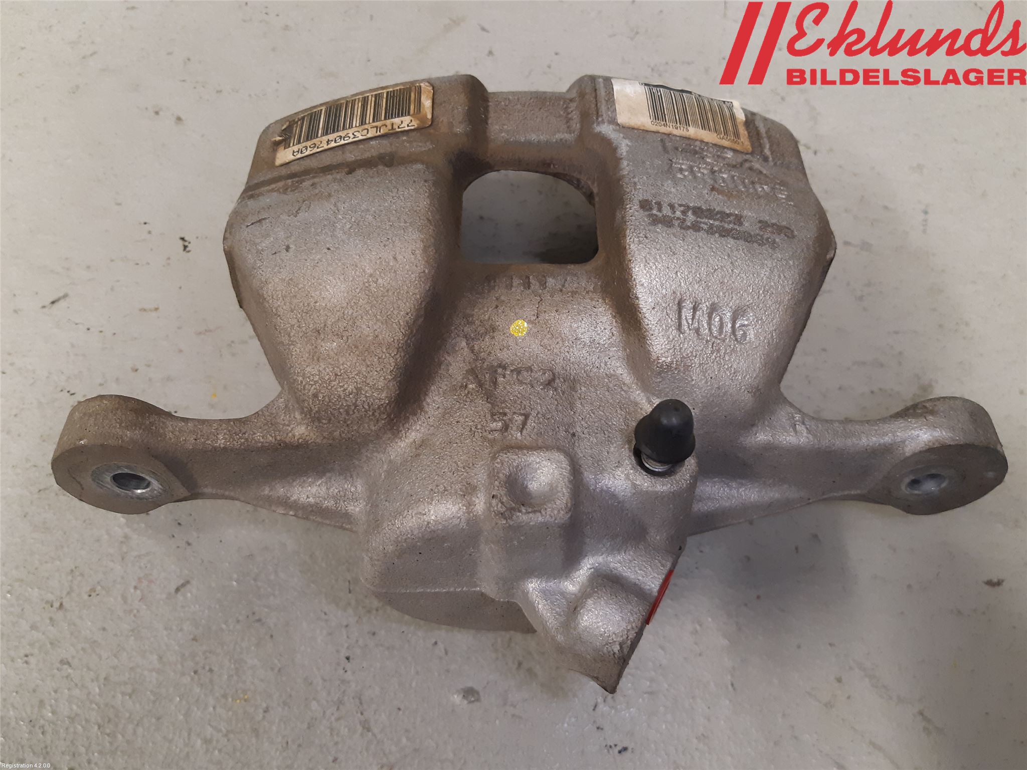 Peugeot 2008/E-2008 20- Bromsok Fram Höger